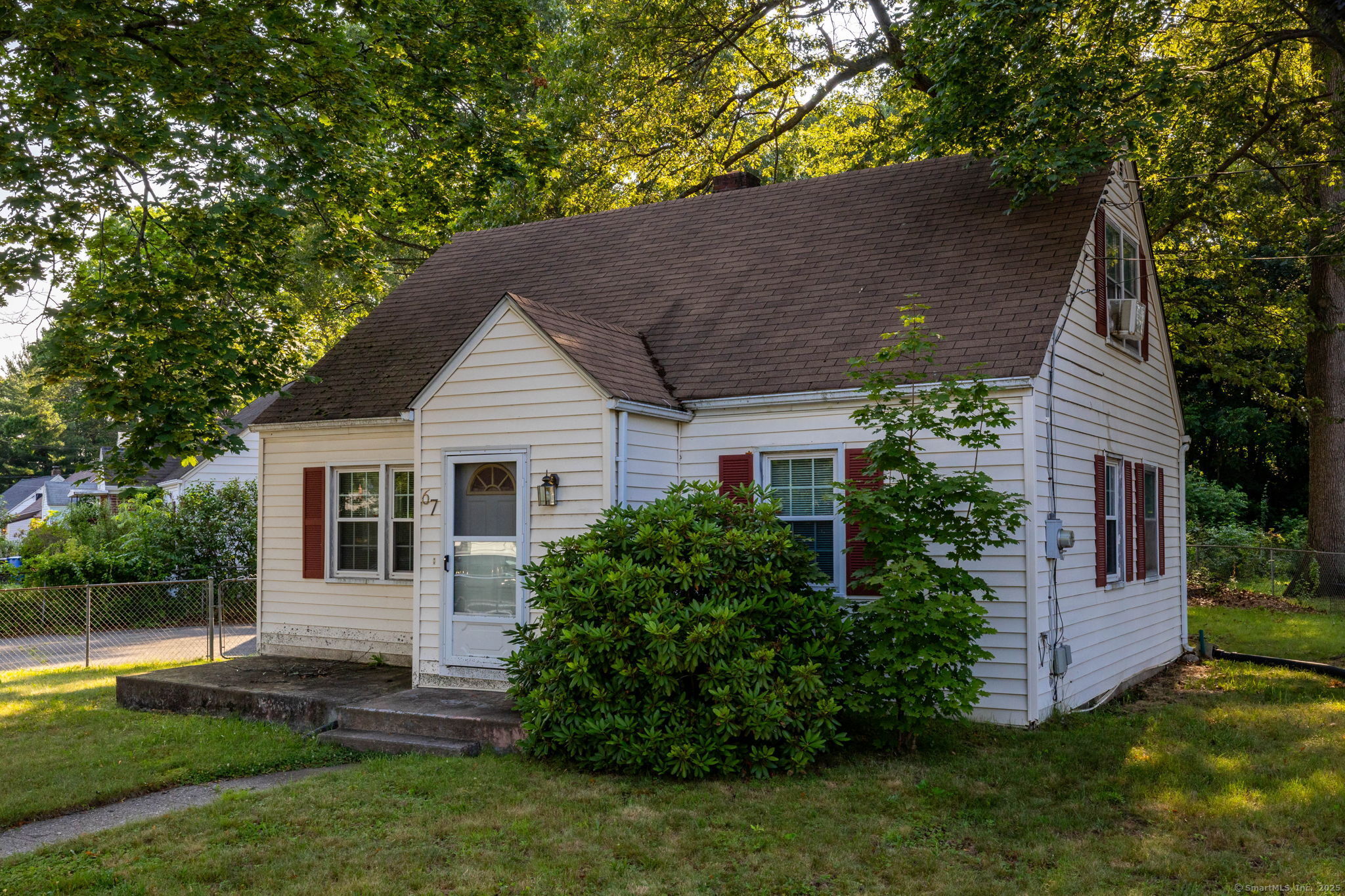 67 Eastwick Road