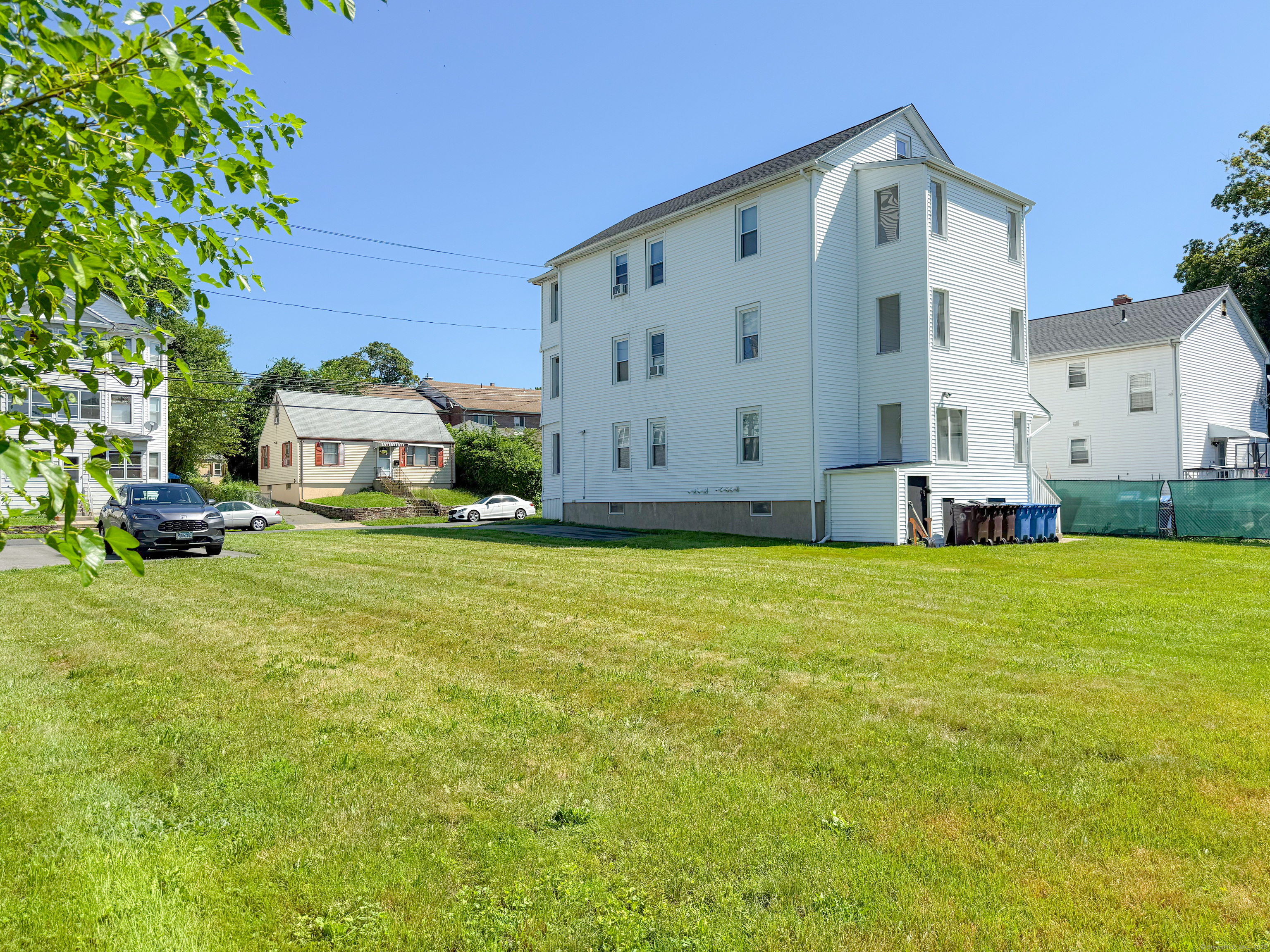 24 Miller Street 1