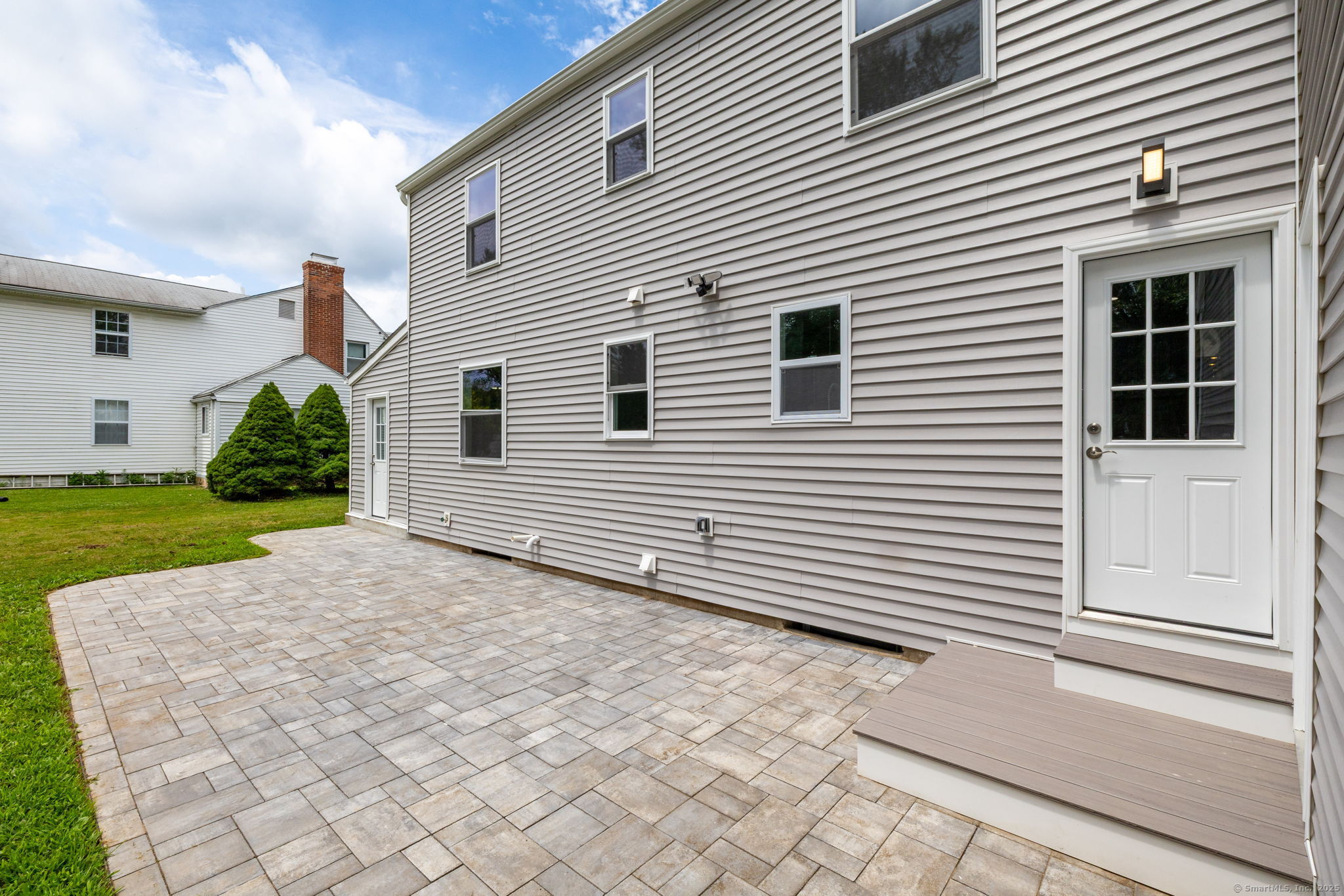 139 Mohawk Drive