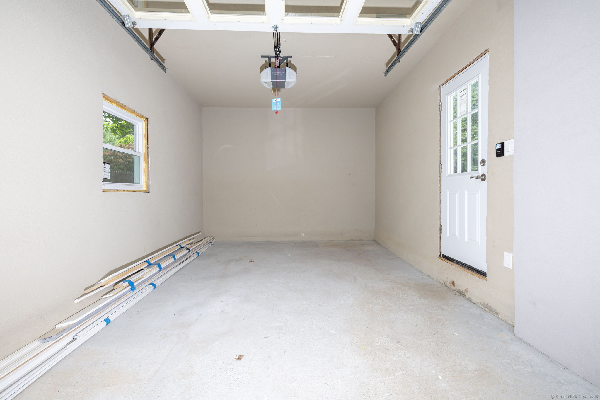 139 Mohawk Drive