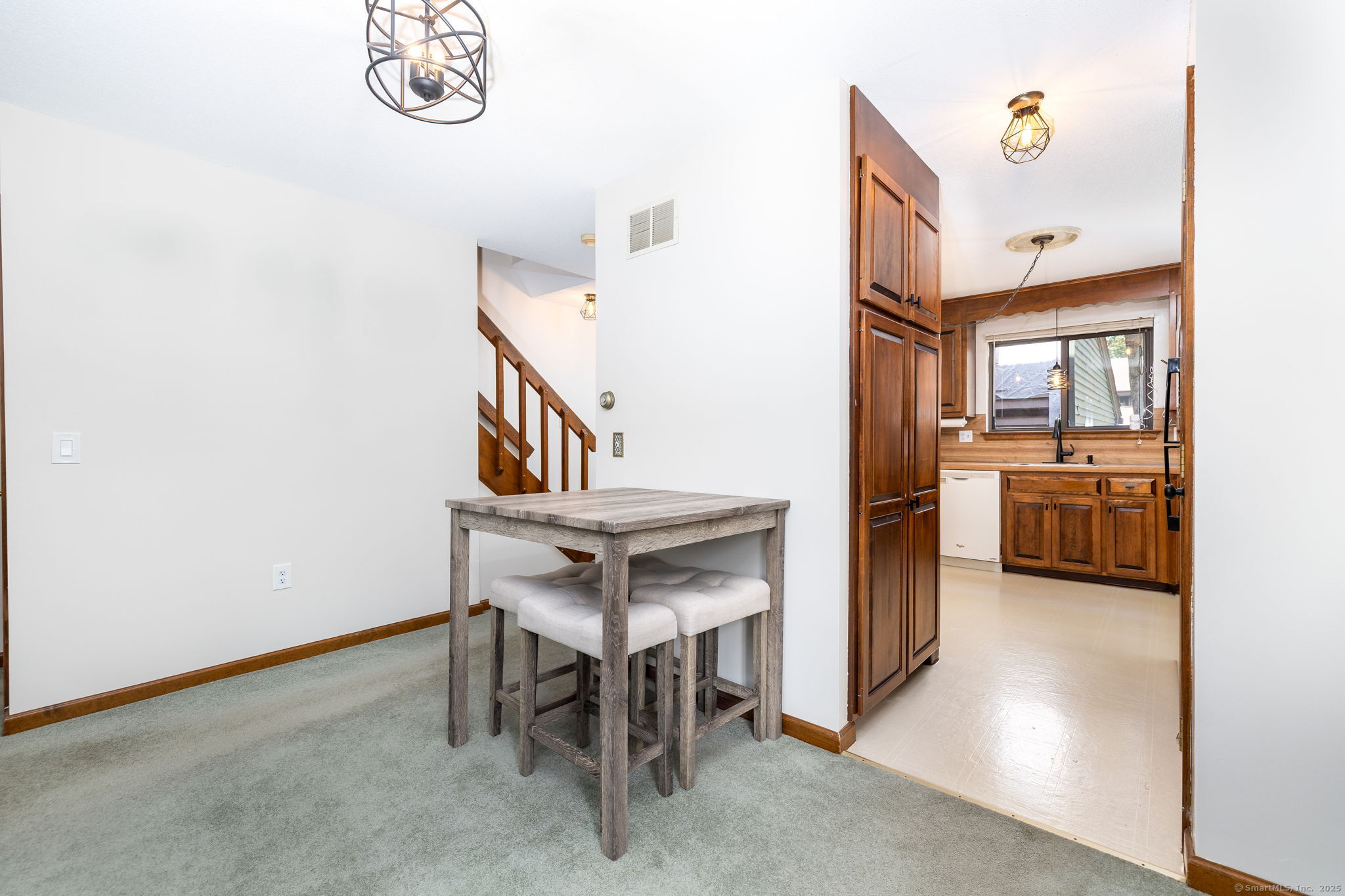111 Wynwood Drive 111