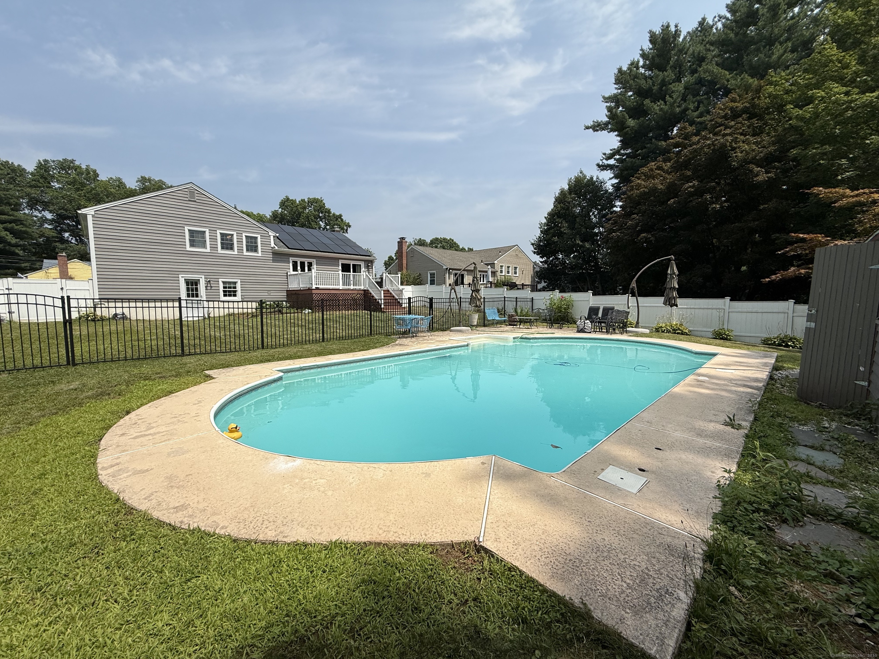 105 Hilldale Road