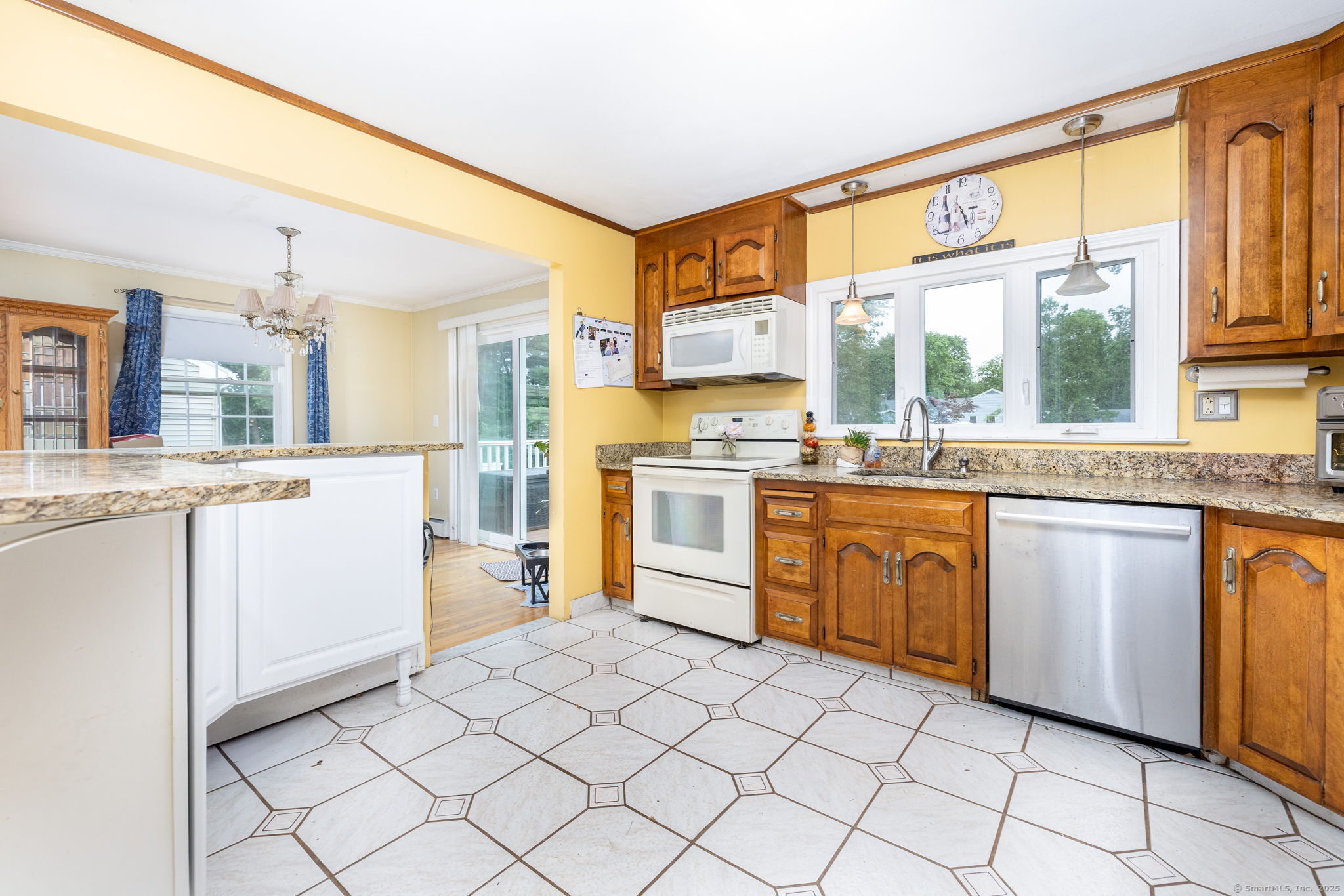 105 Hilldale Road