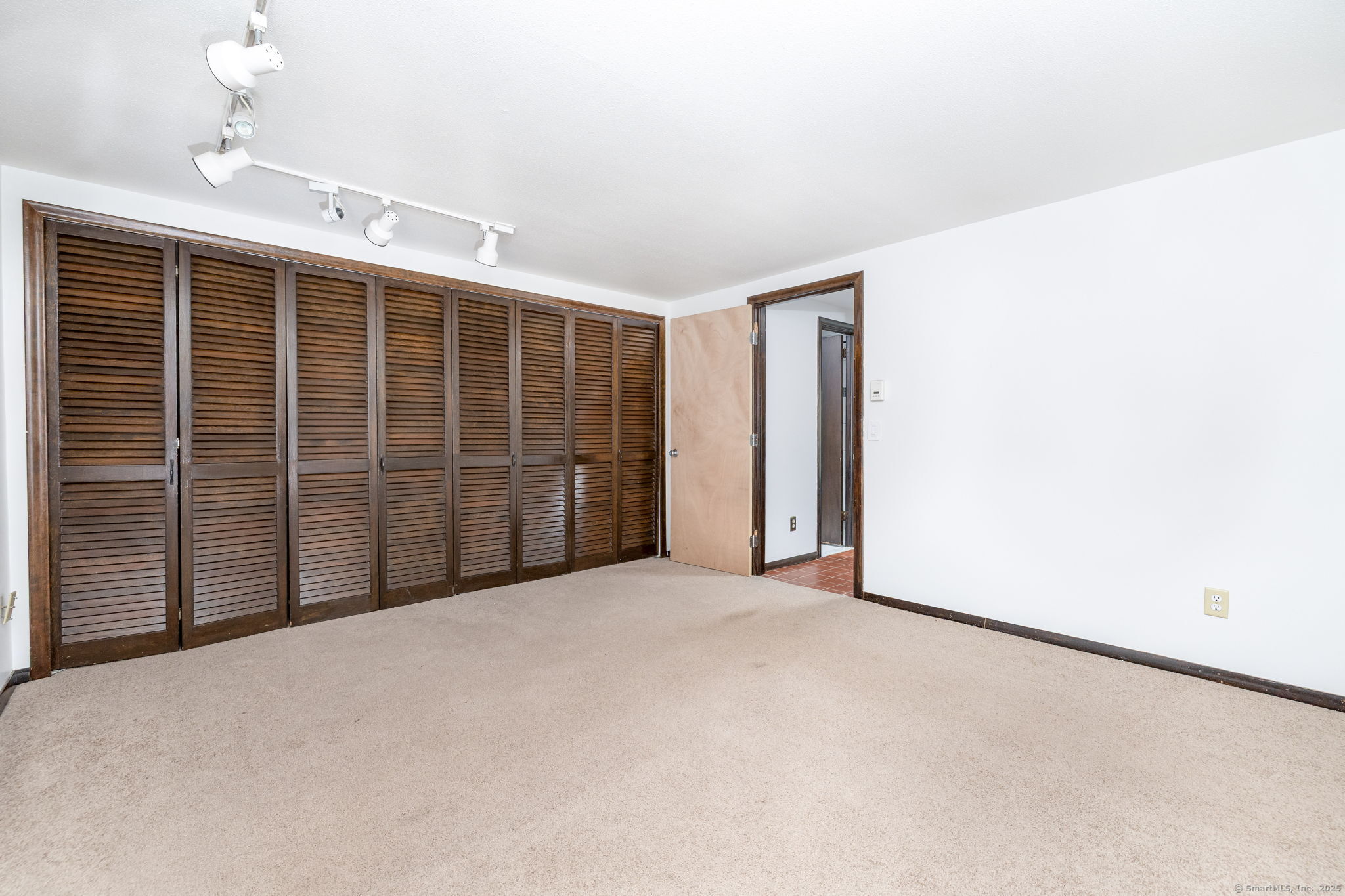 91C Country Squire Drive 91C