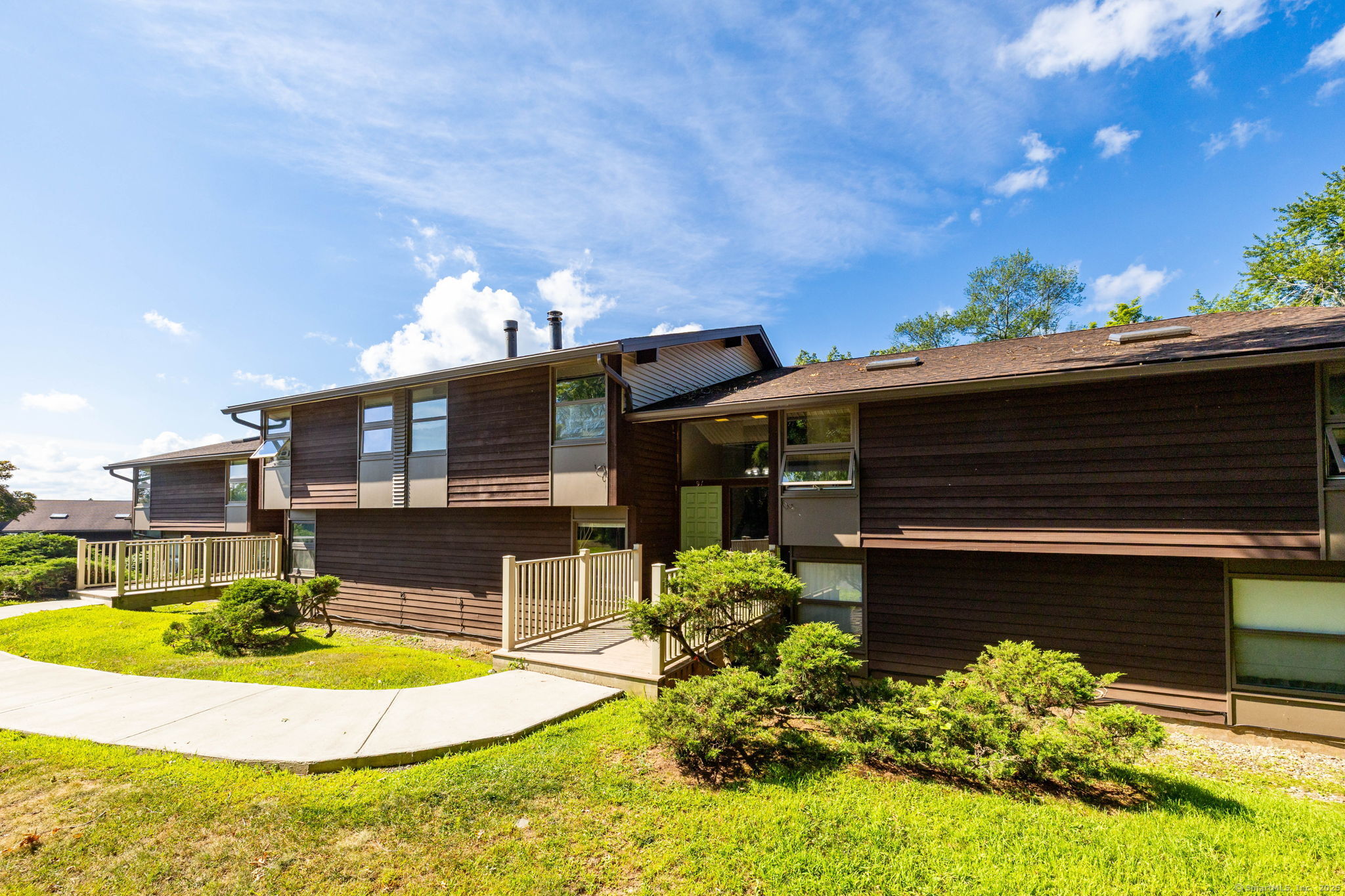 91C Country Squire Drive 91C