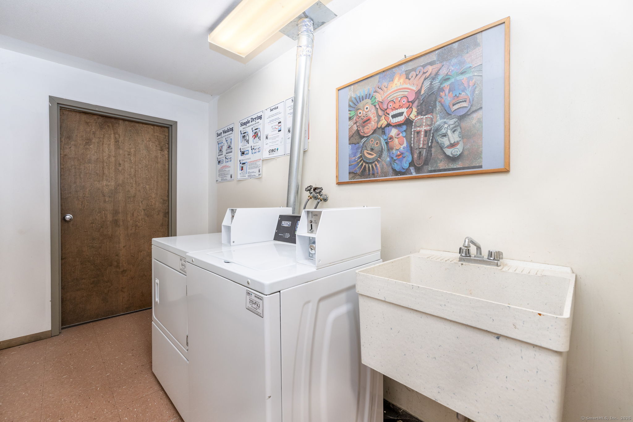 91C Country Squire Drive 91C