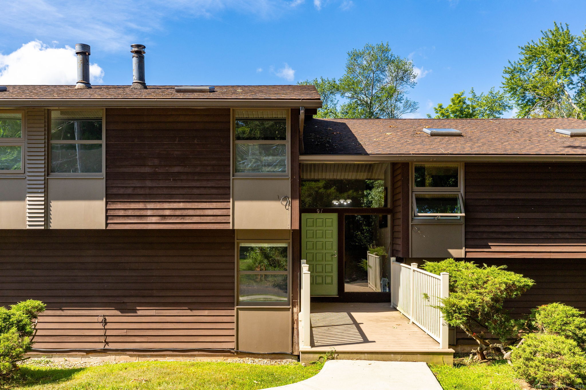 91C Country Squire Drive 91C