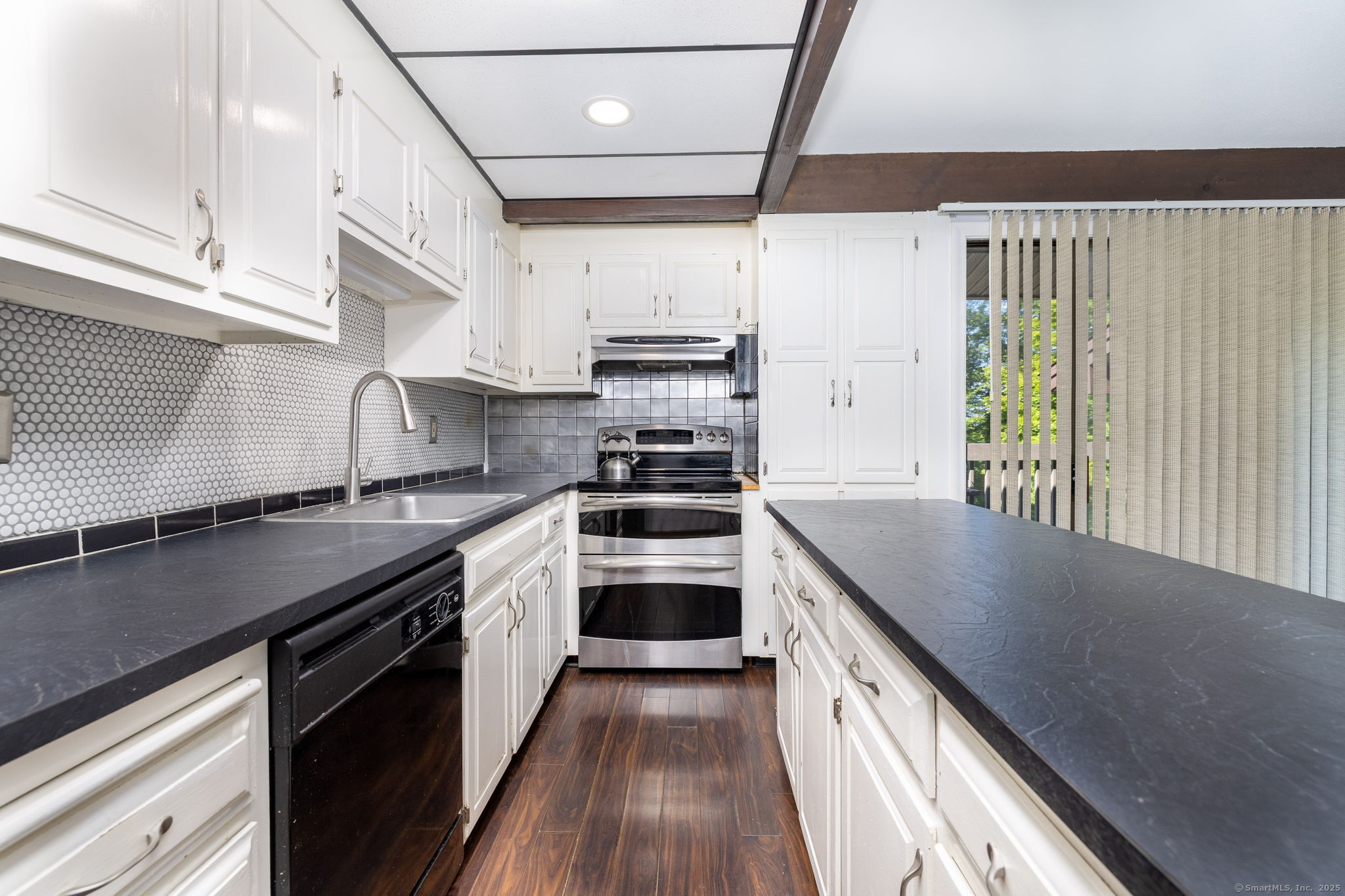 91C Country Squire Drive 91C