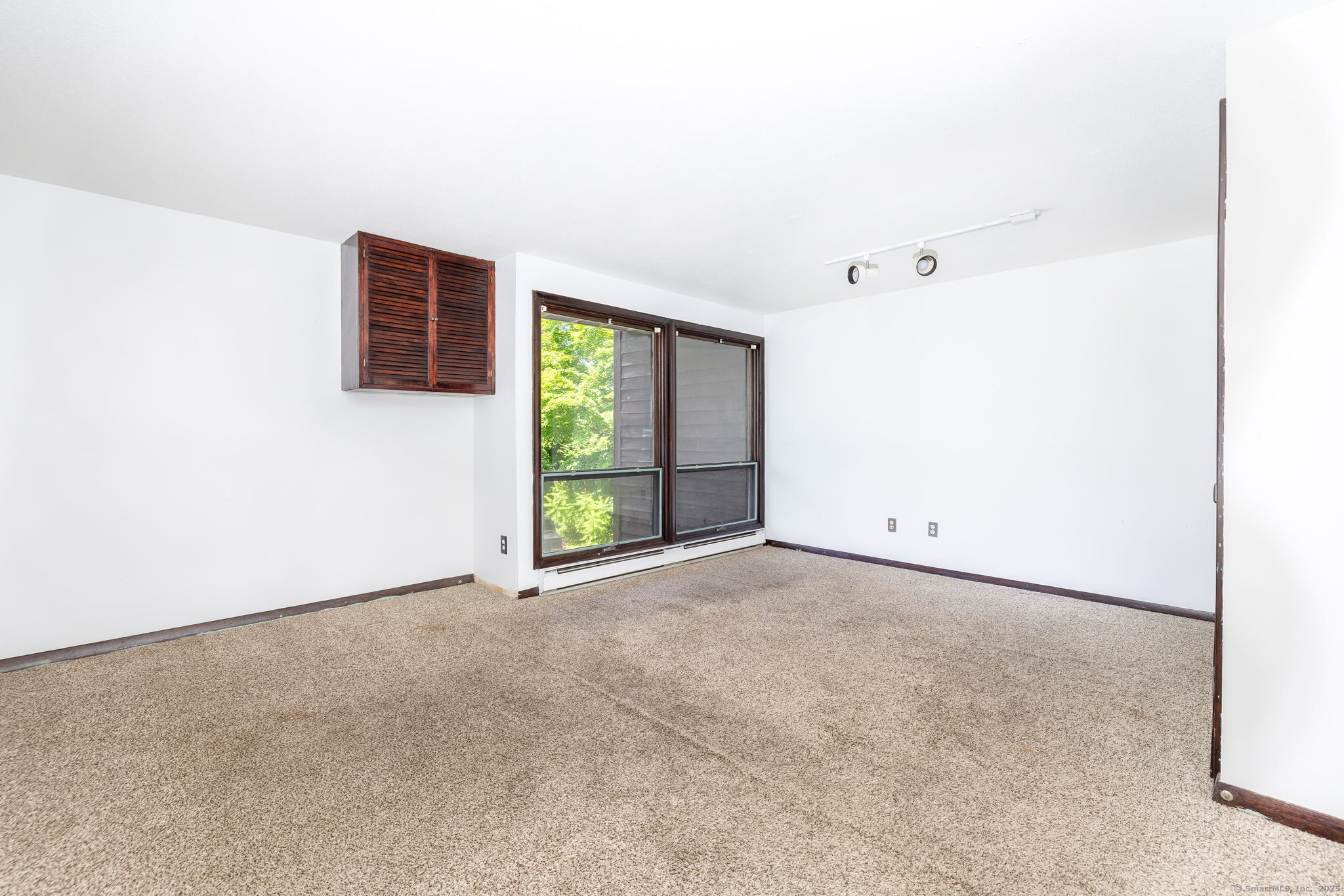 91C Country Squire Drive 91C