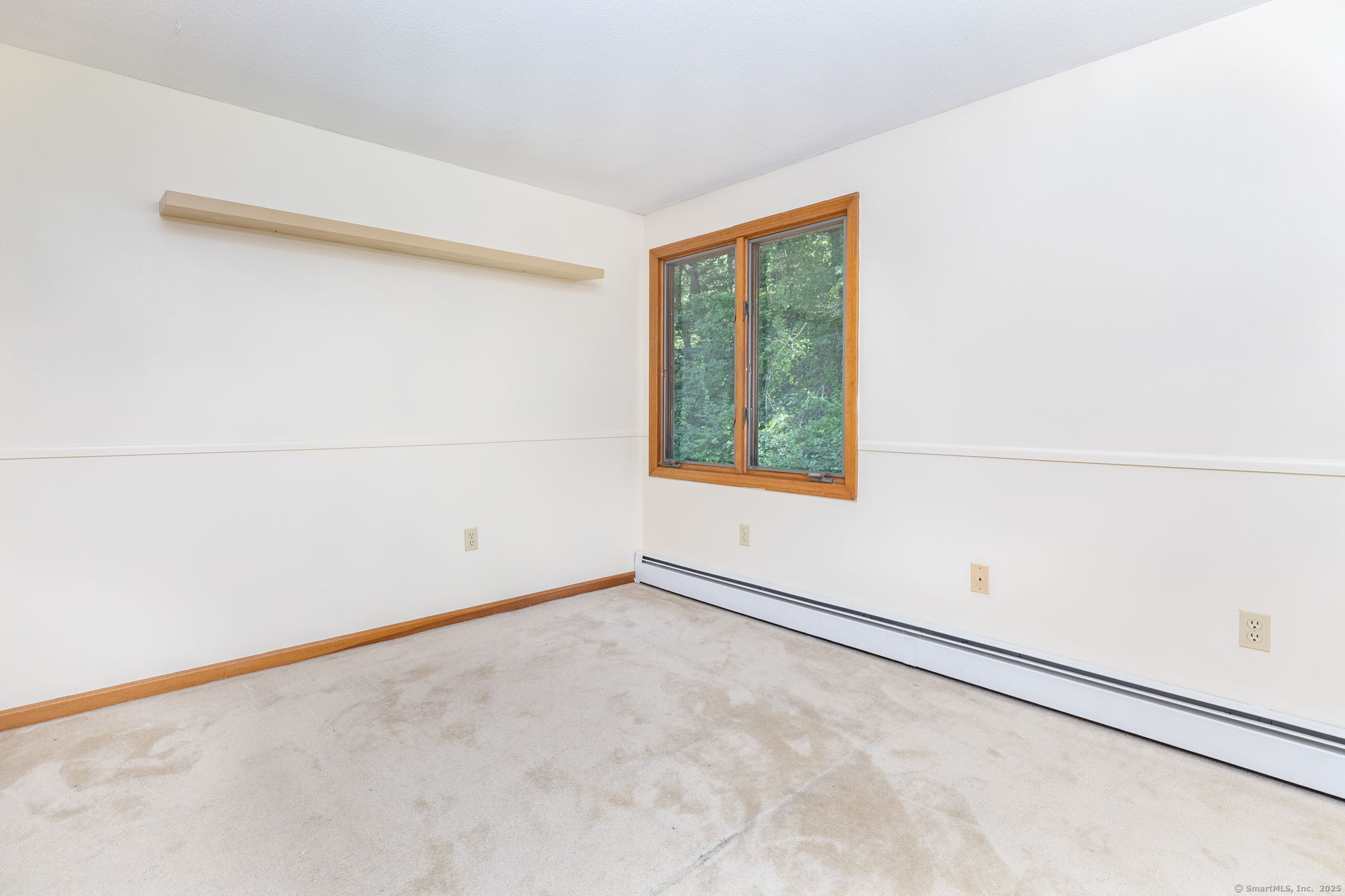 26 Mohegan Lane