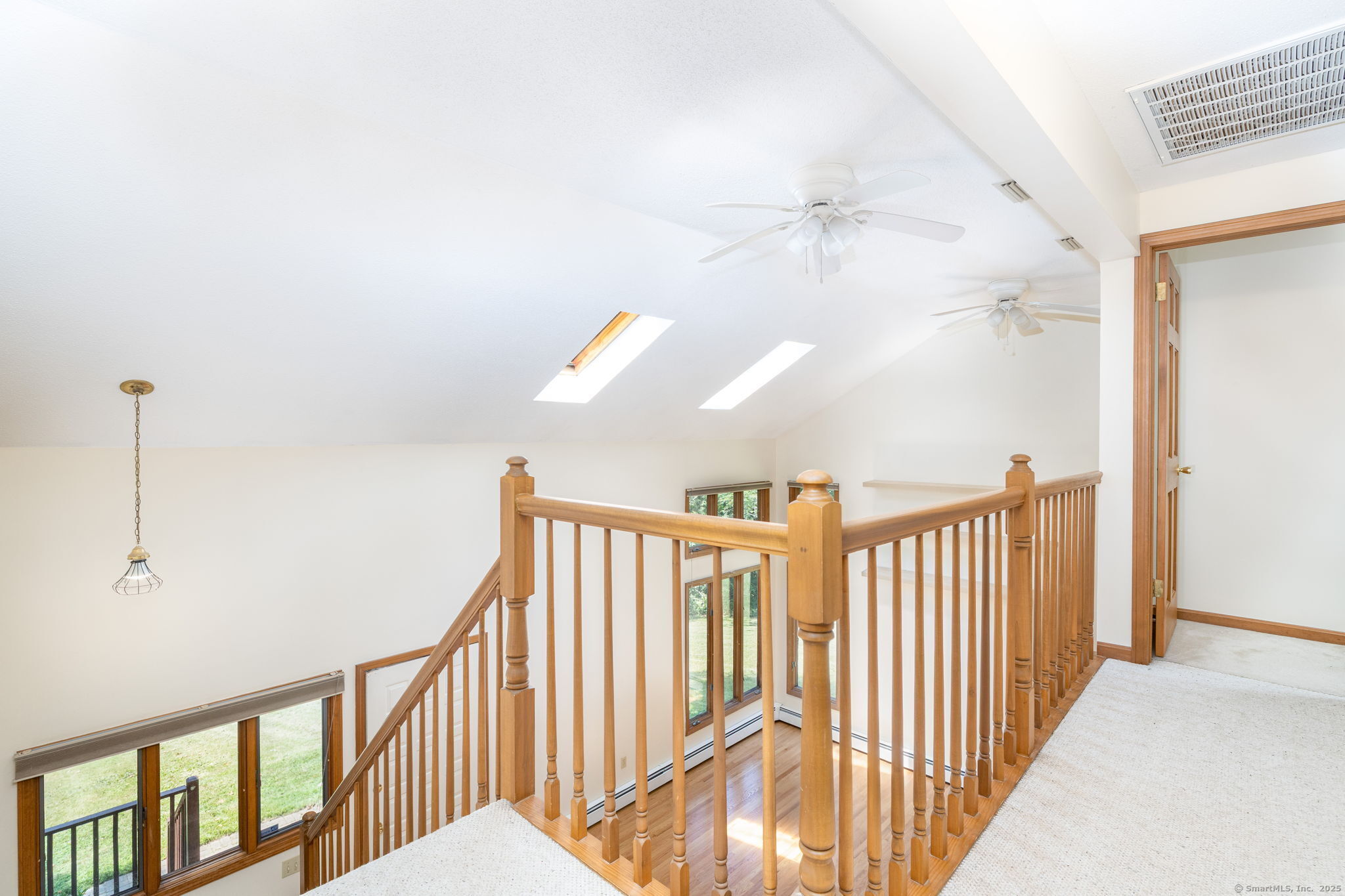 26 Mohegan Lane