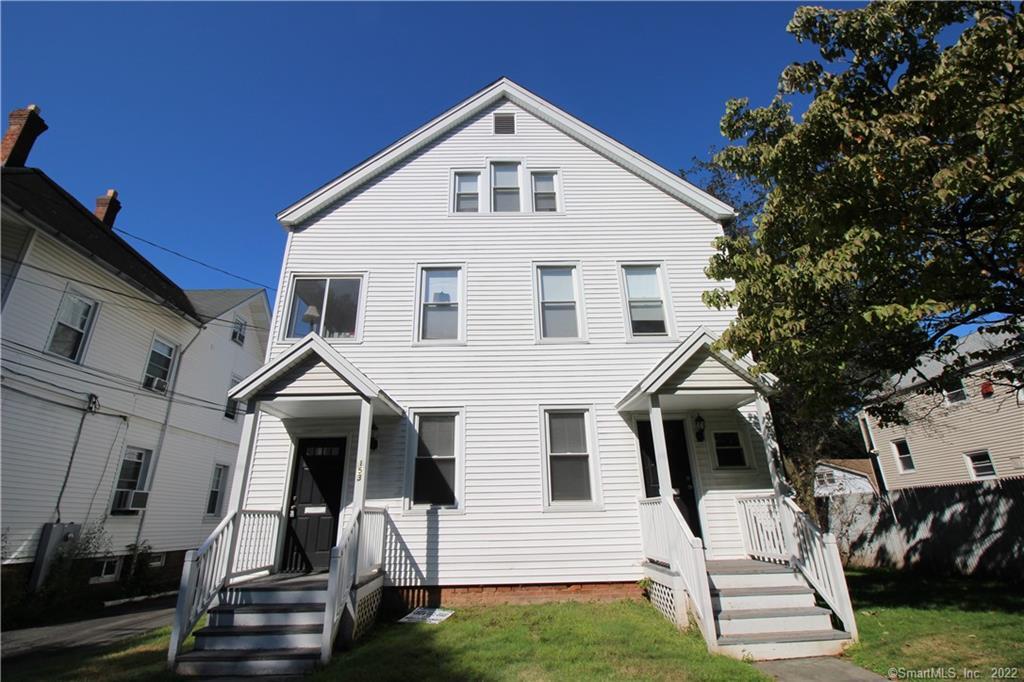153 Quaker Lane South