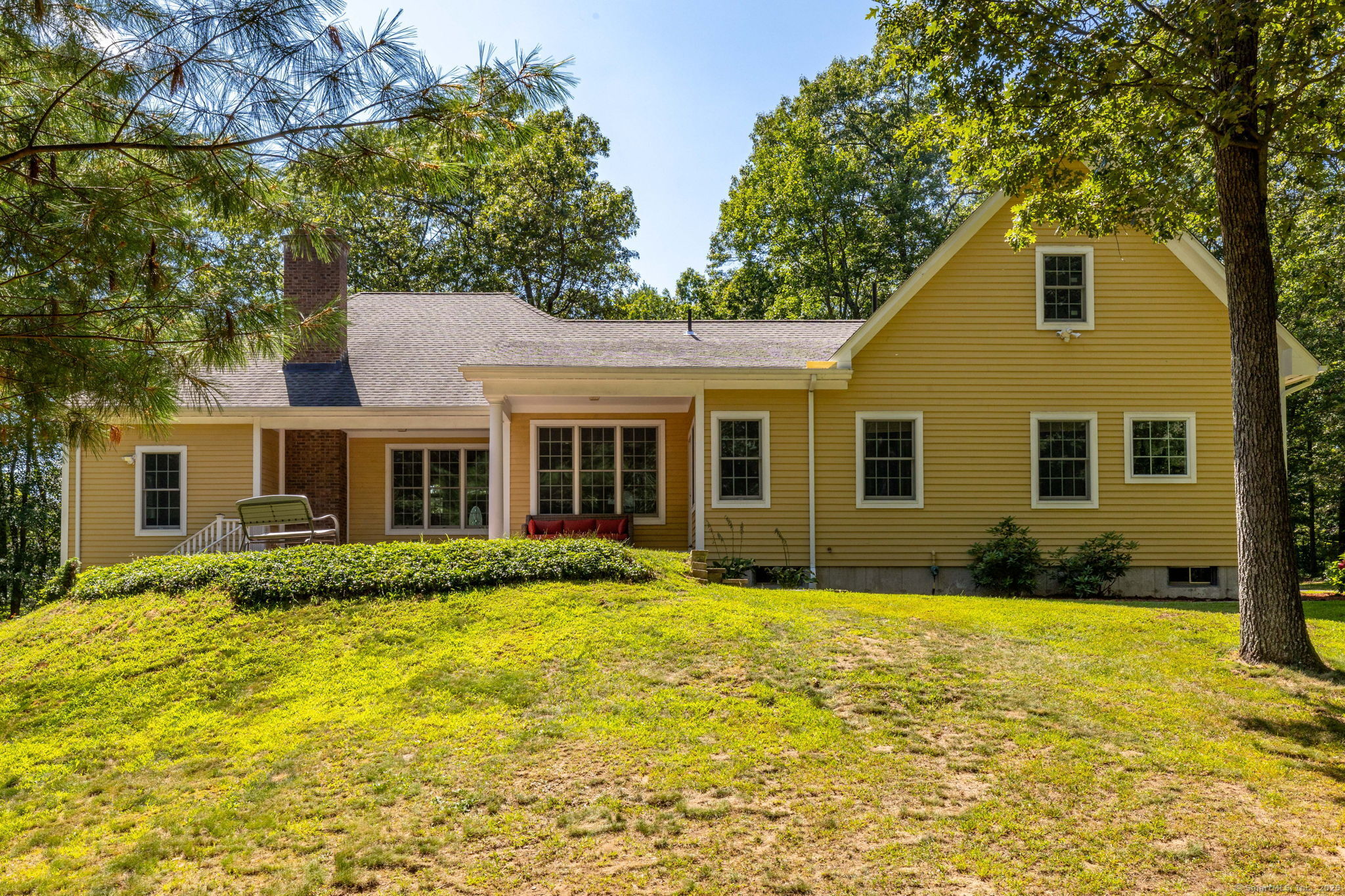 11 Eastland Drive
