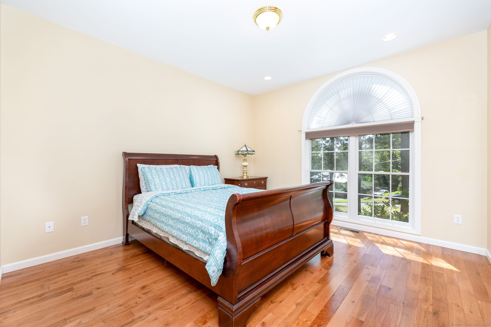 11 Eastland Drive