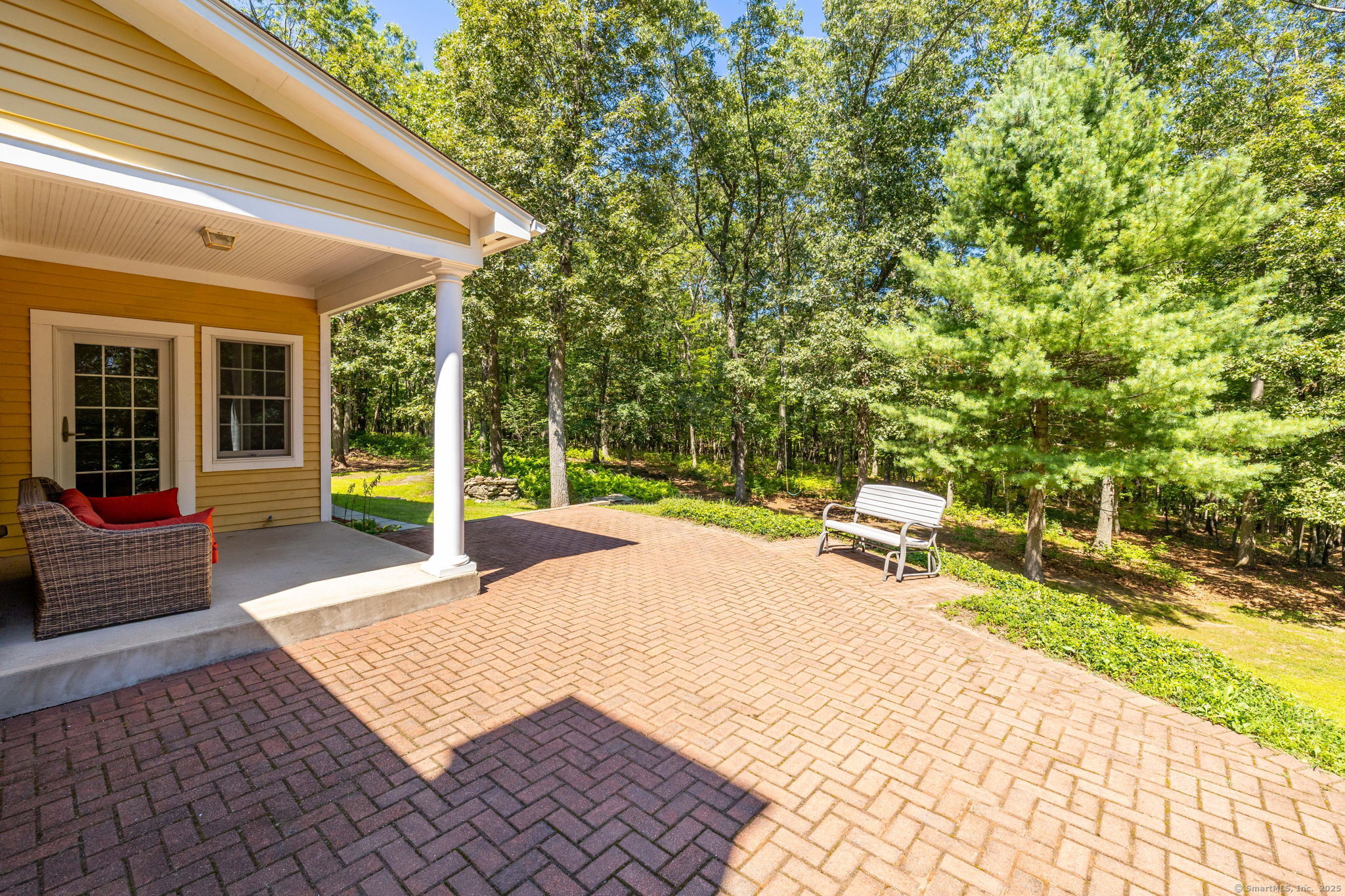 11 Eastland Drive