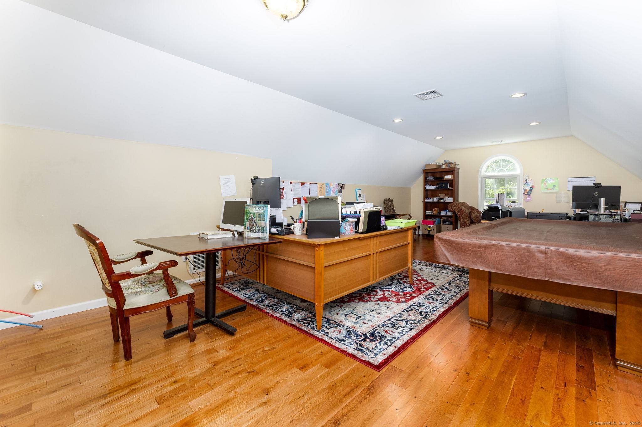 11 Eastland Drive
