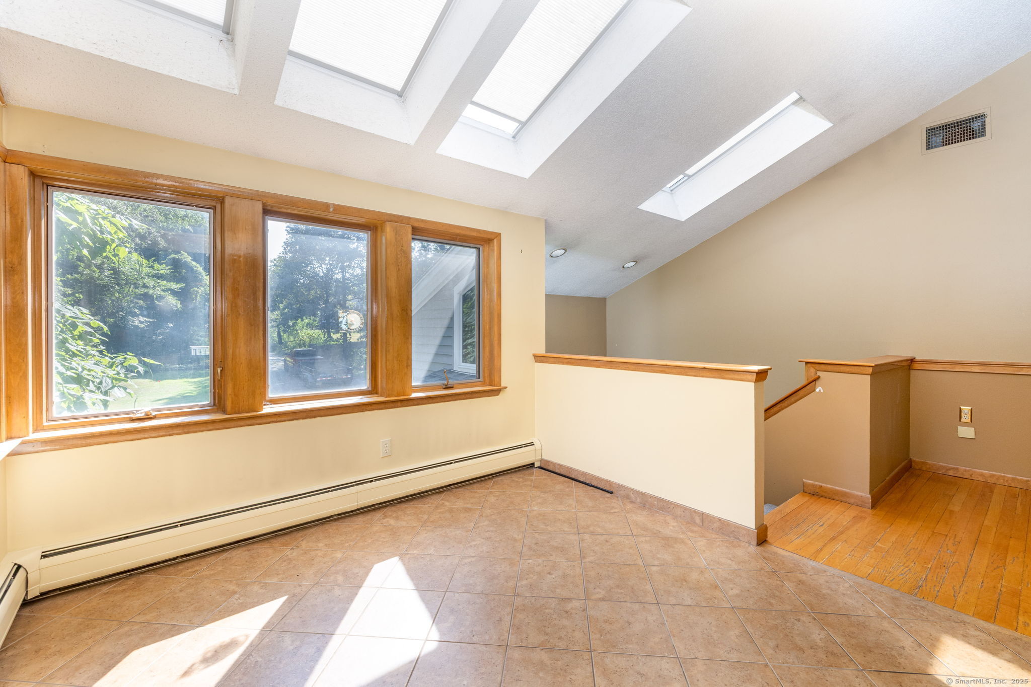 801 Farmington Avenue