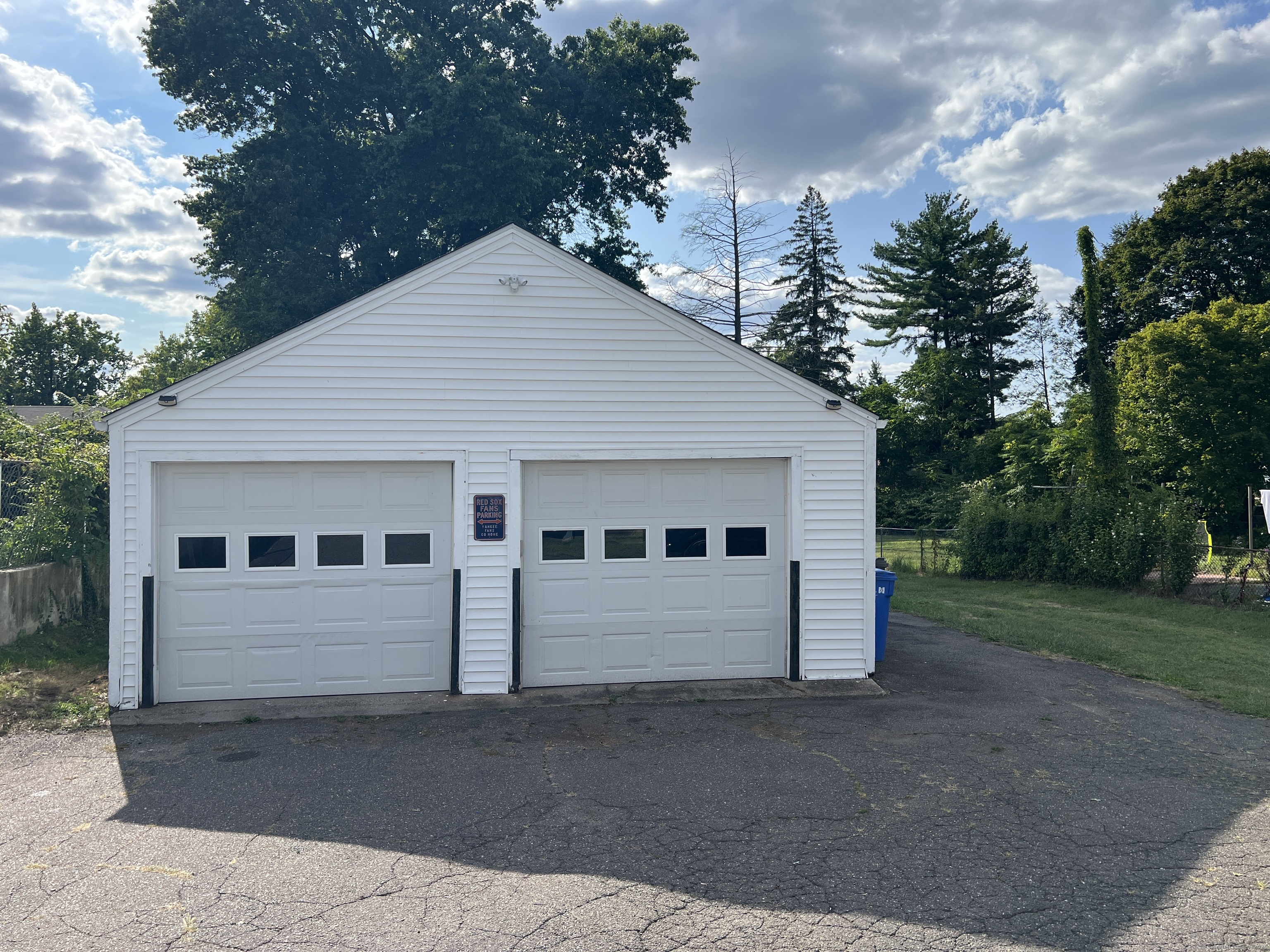 343 Hillside Avenue