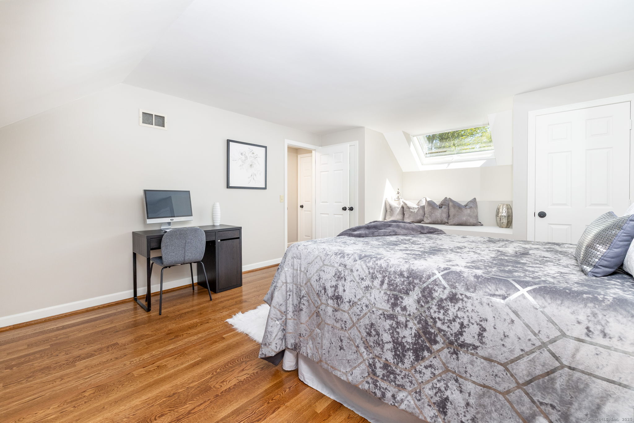 18 Orchard Brook Drive 18