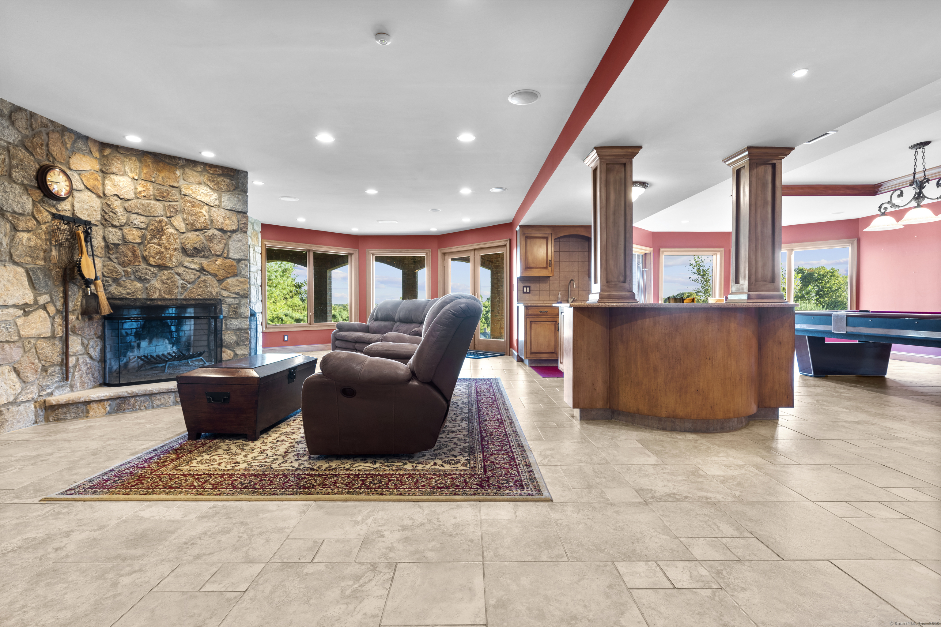 18 Stone Hill Drive