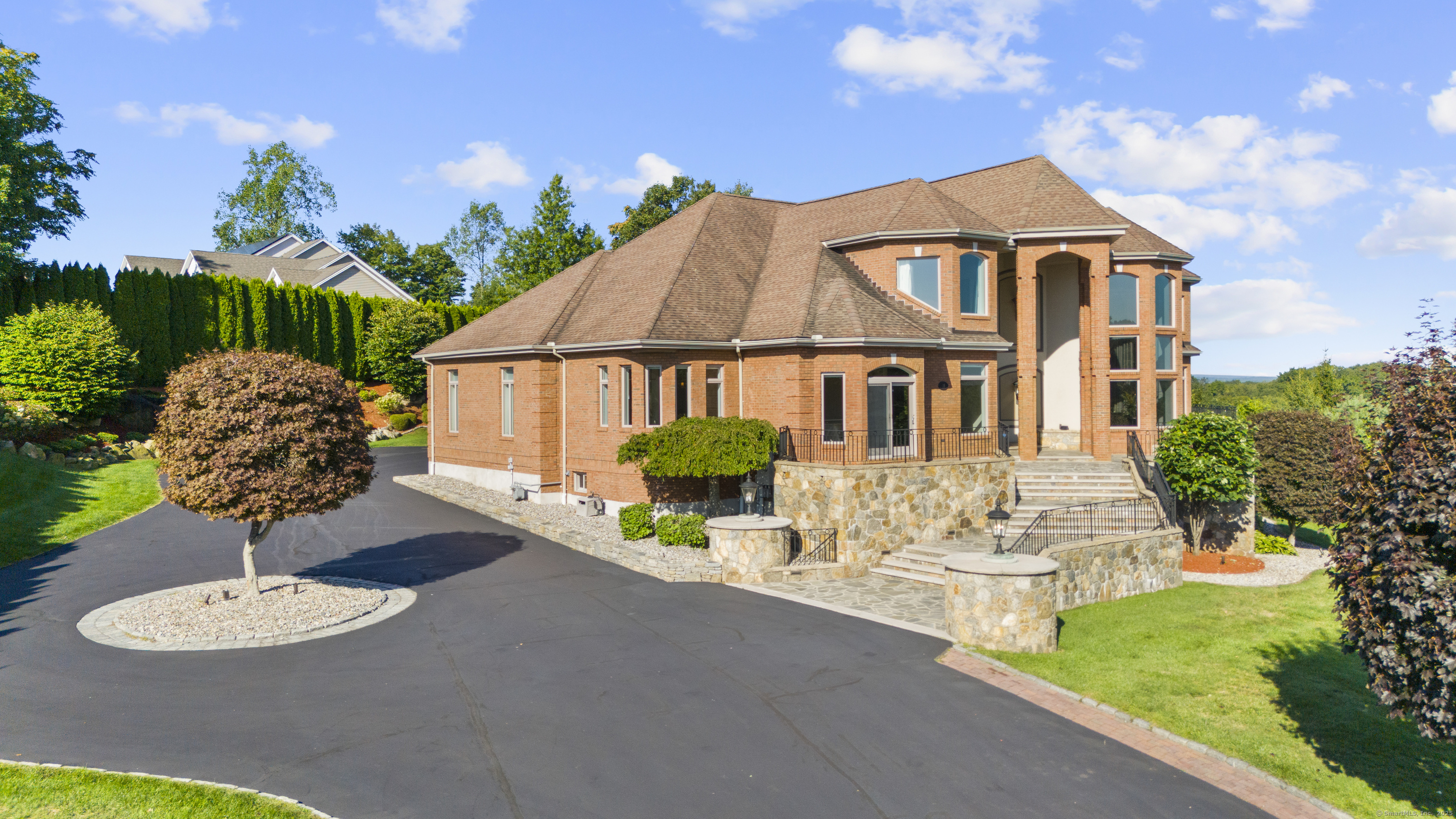 18 Stone Hill Drive