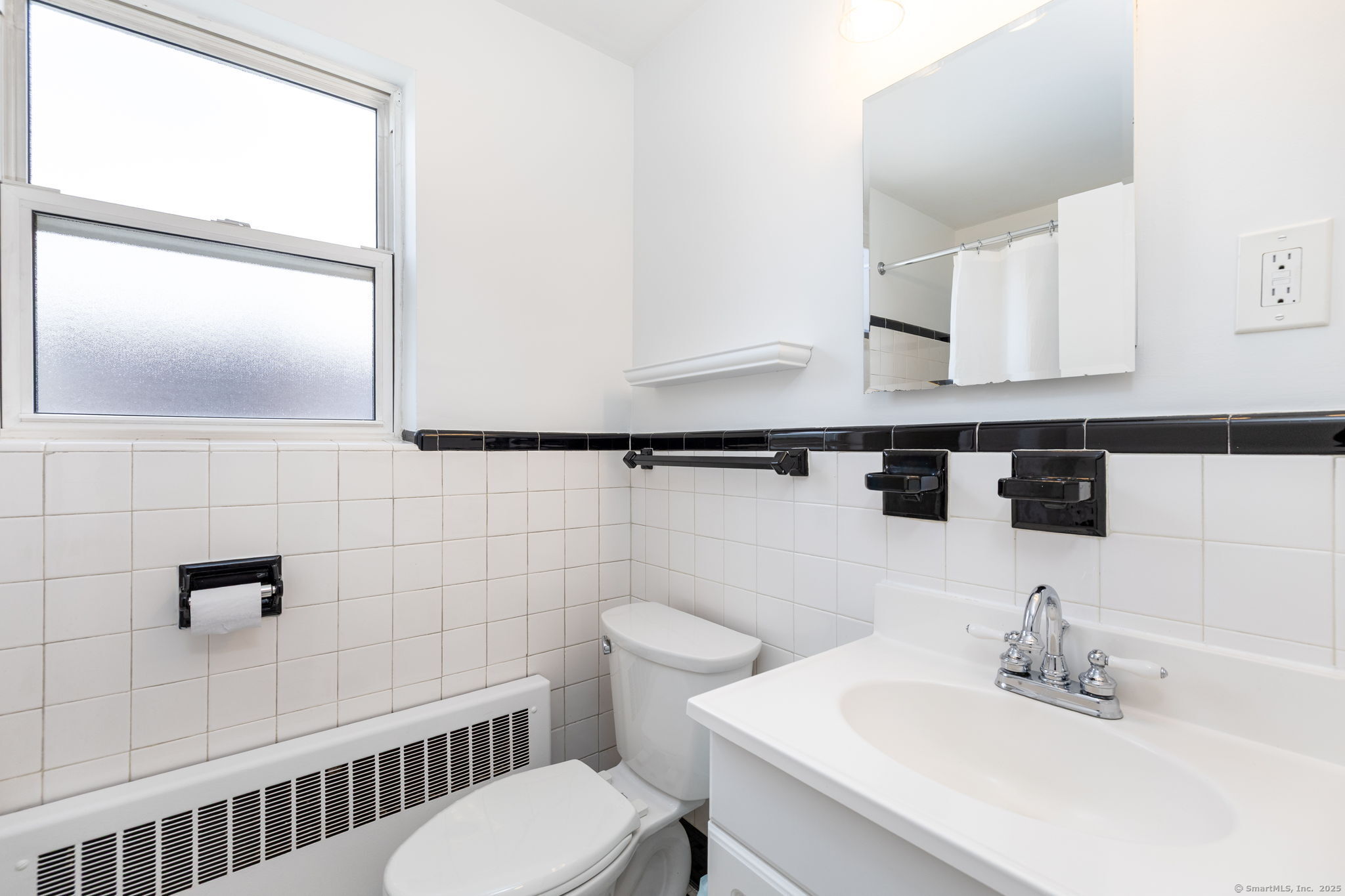 42A Arnold Way 42A