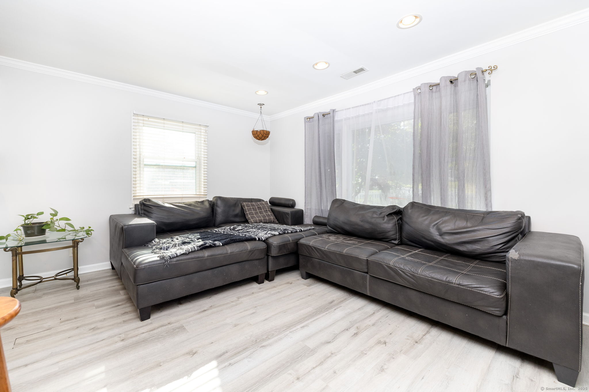 5 Sanford Place