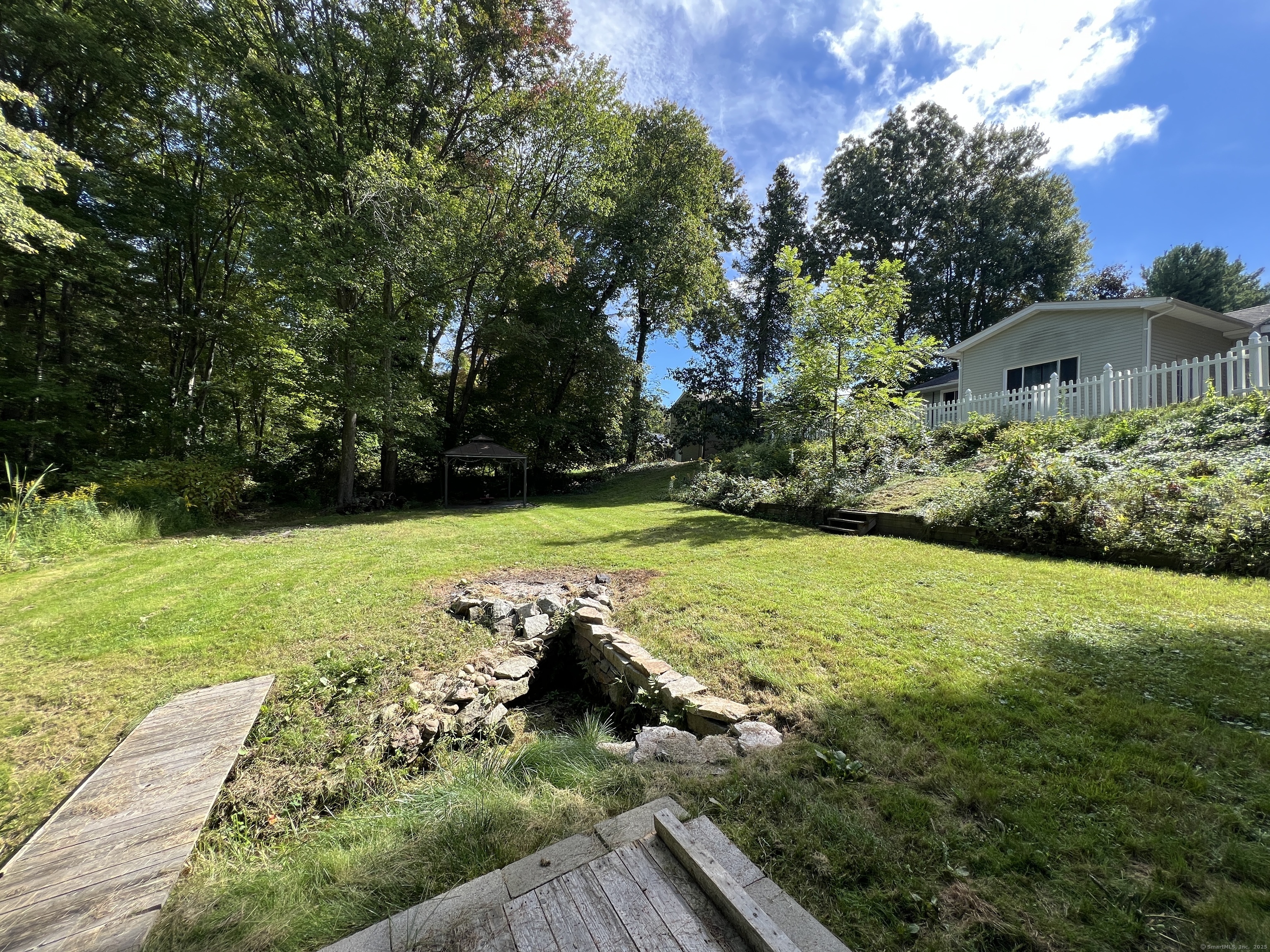 160 Pond Circle