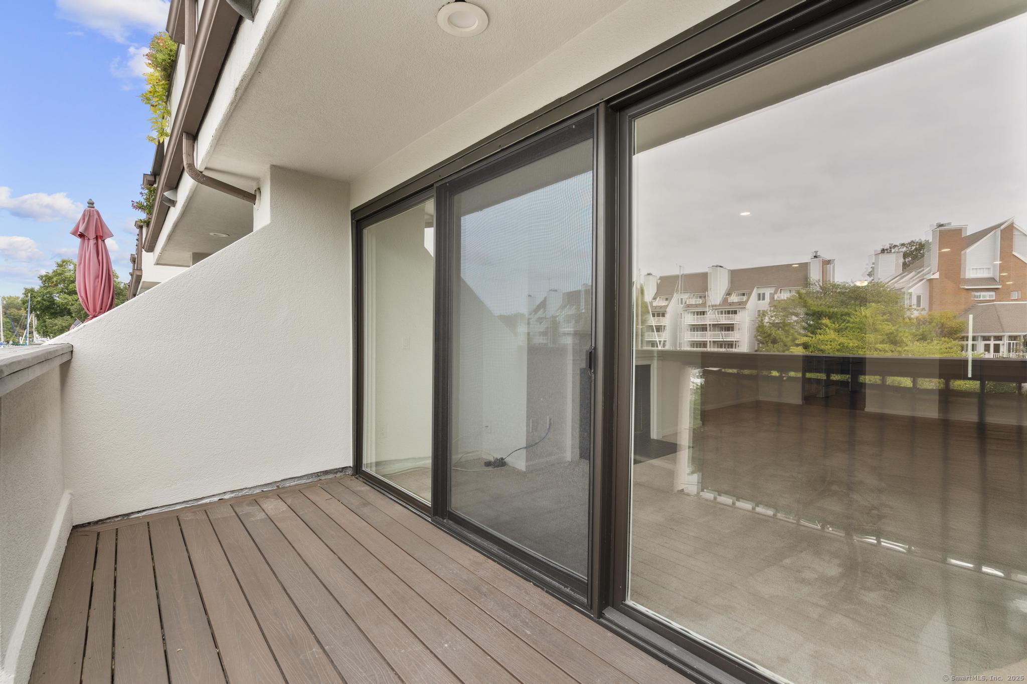 105 Harbor Drive 117