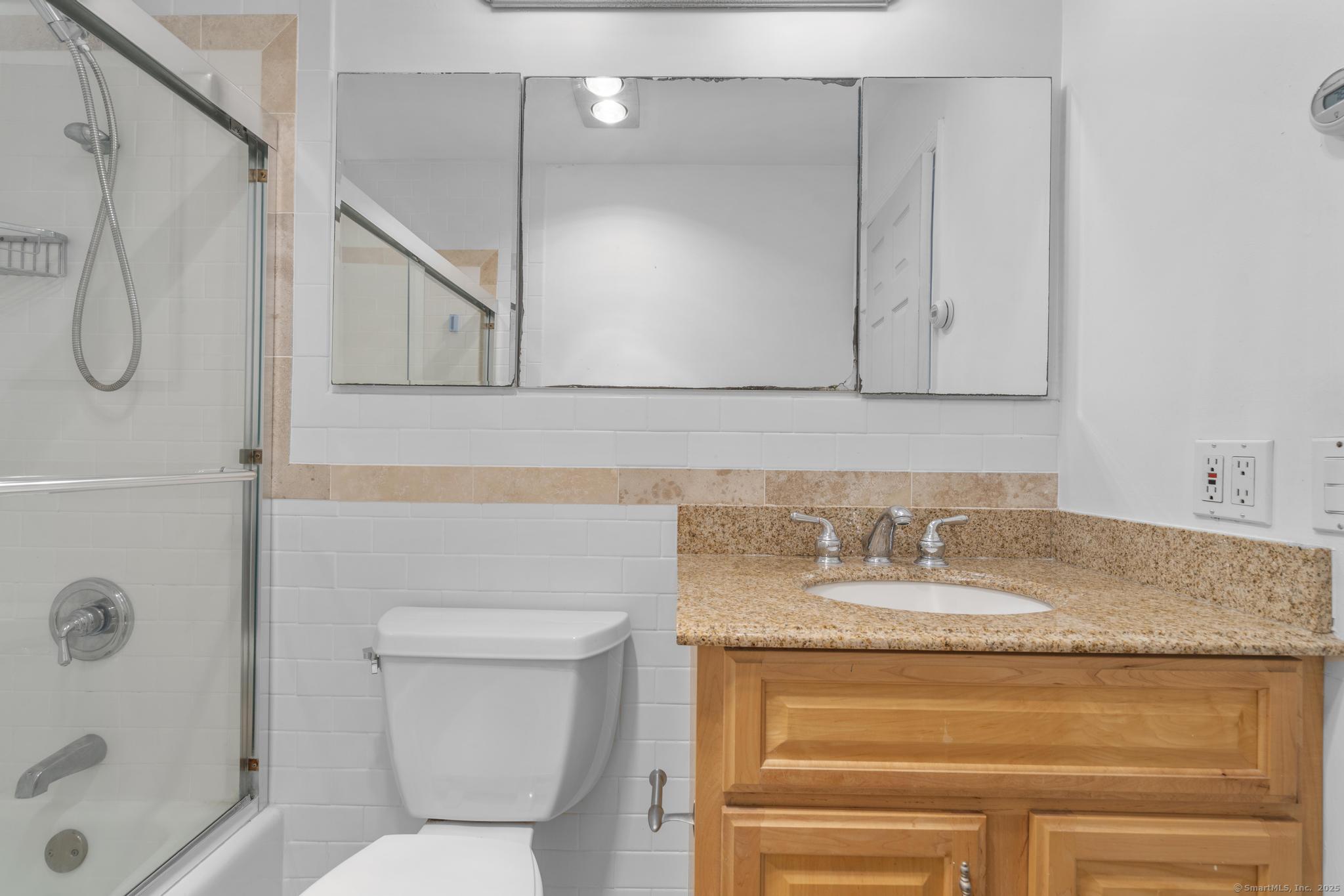 105 Harbor Drive 117