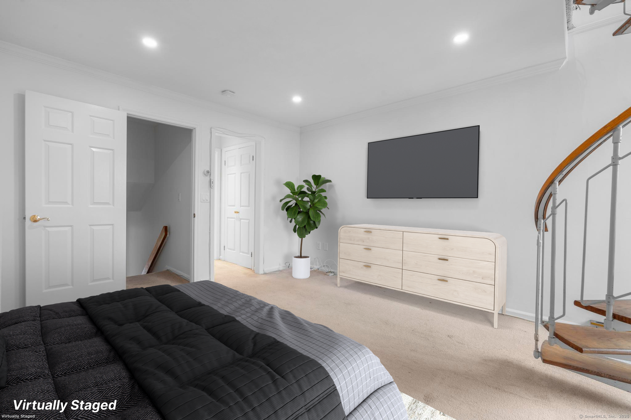 105 Harbor Drive 117