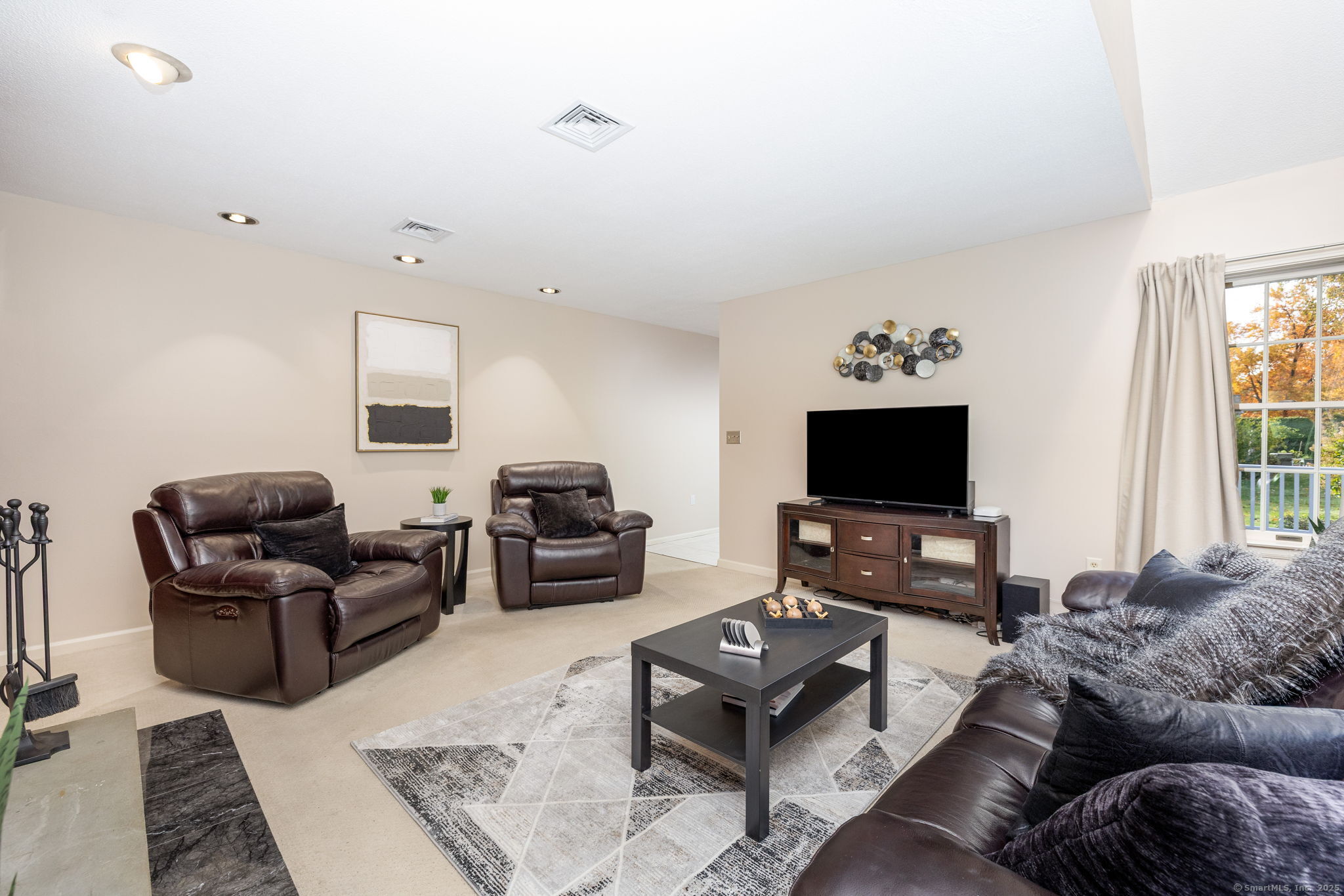 71 Woodberry Hill Drive