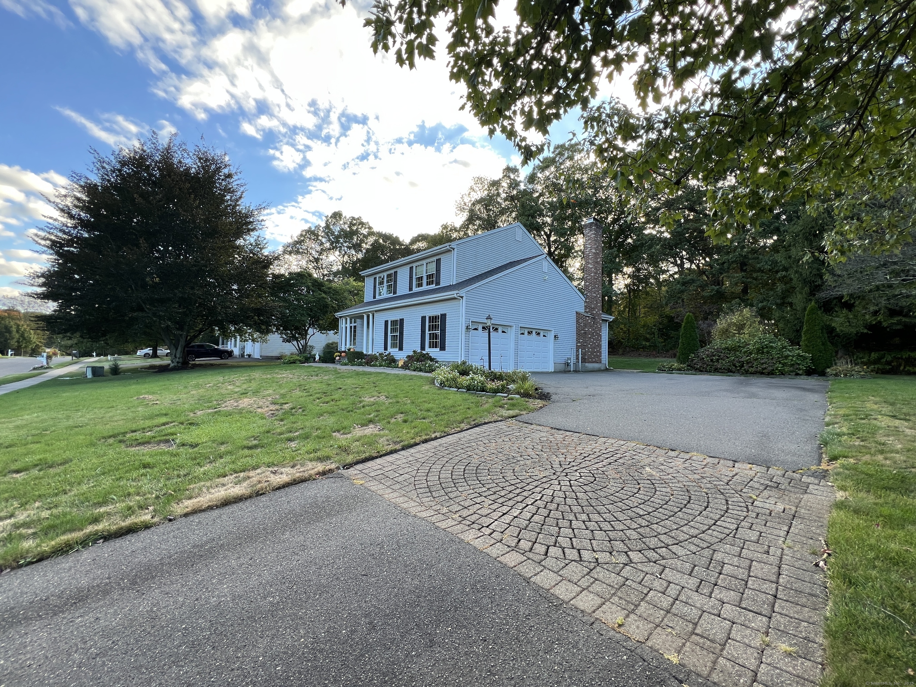 71 Woodberry Hill Drive