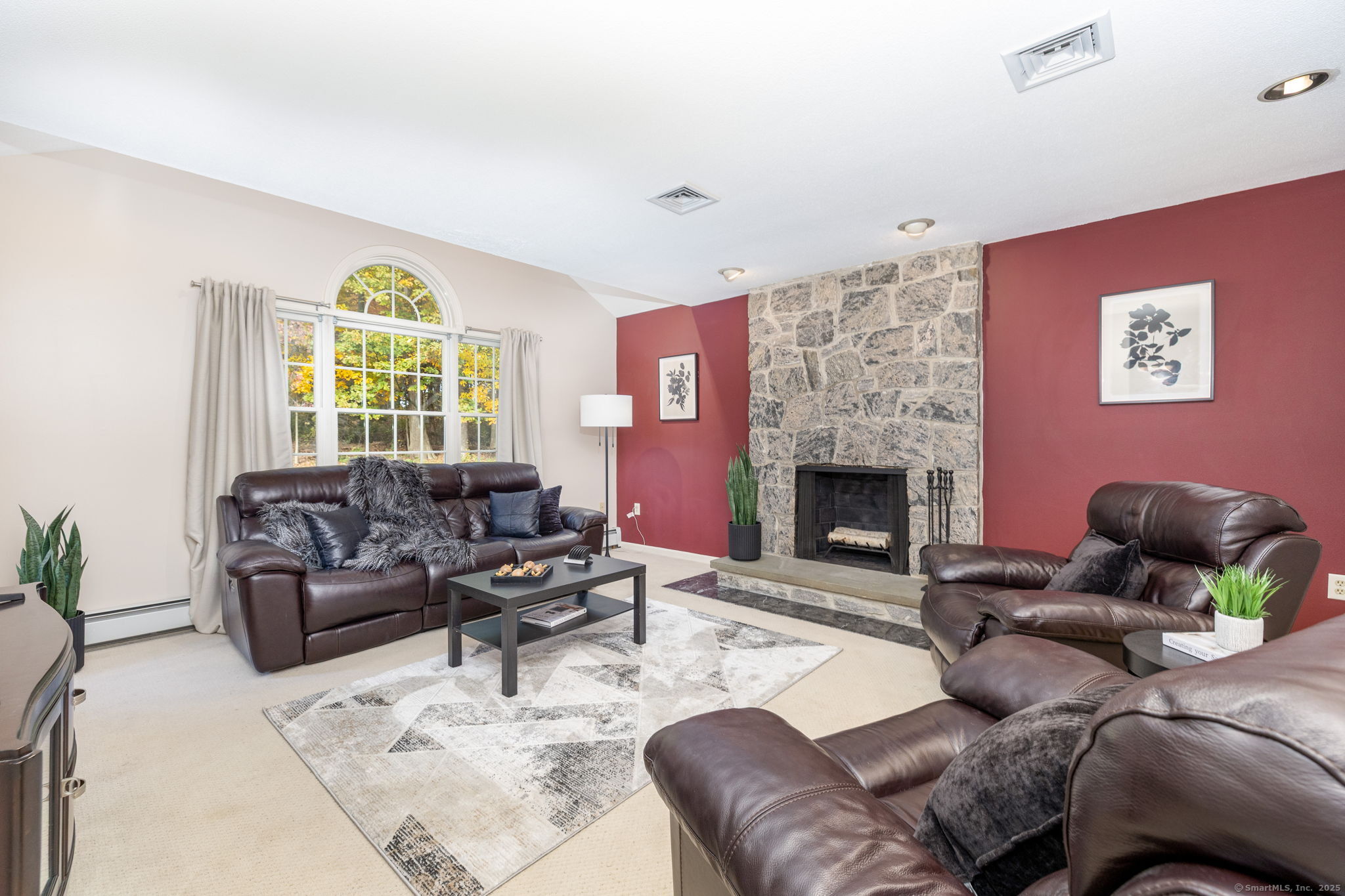 71 Woodberry Hill Drive