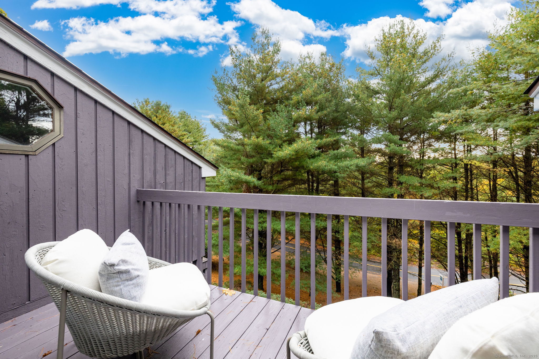 6 Deerfield Trace