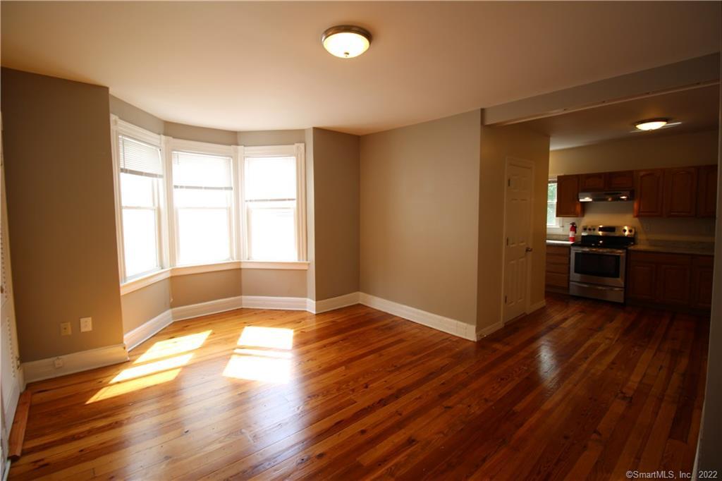 151 Quaker Lane South 2nd Flr