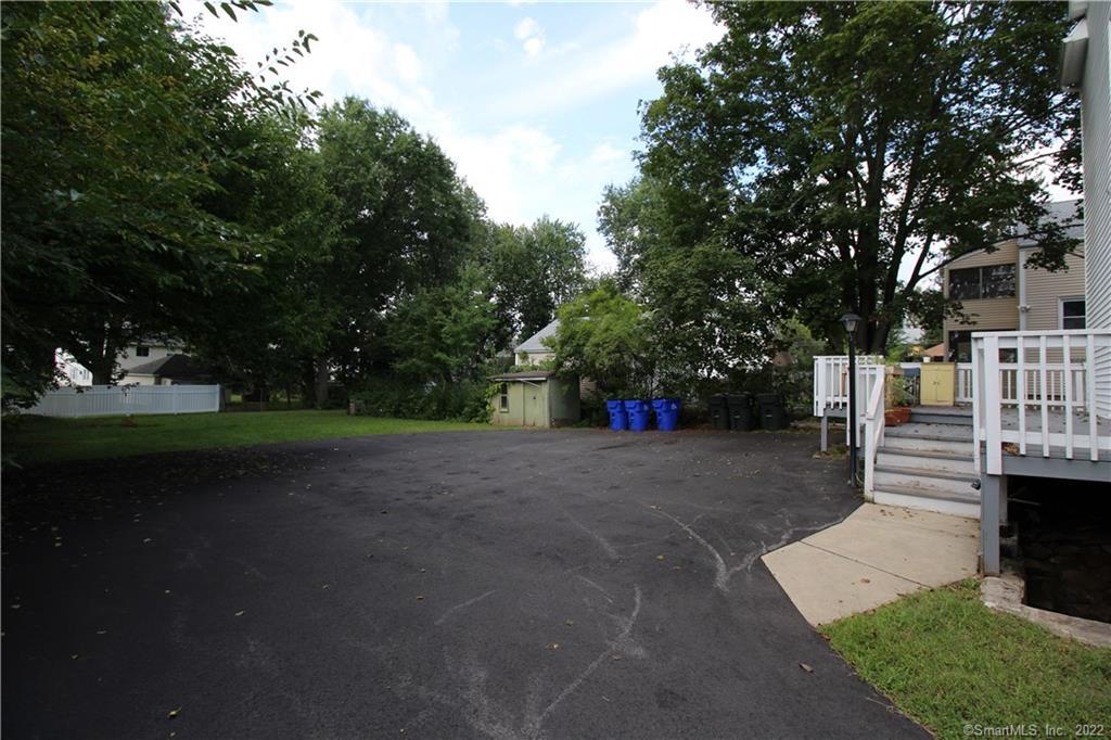 151 Quaker Lane South 2nd Flr