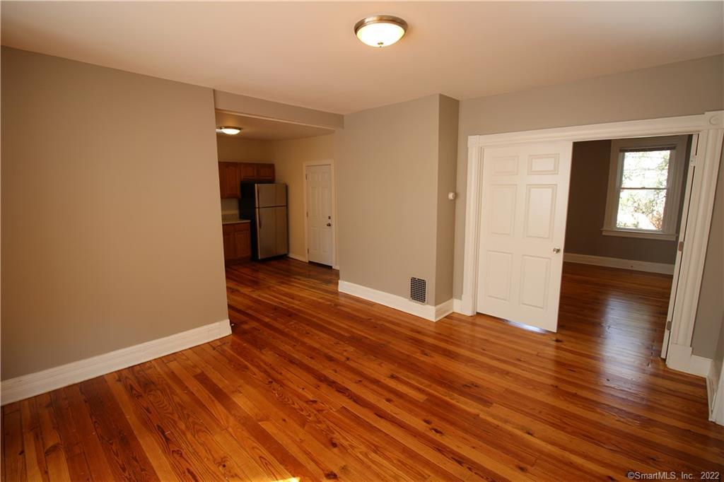 151 Quaker Lane South 2nd Flr