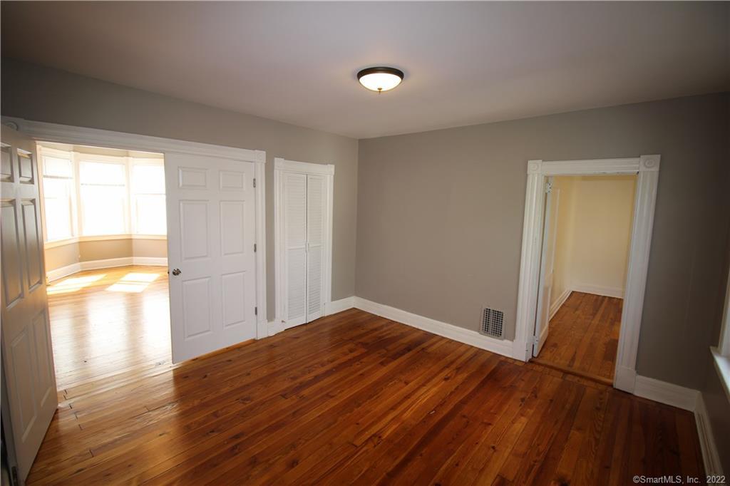 151 Quaker Lane South 2nd Flr