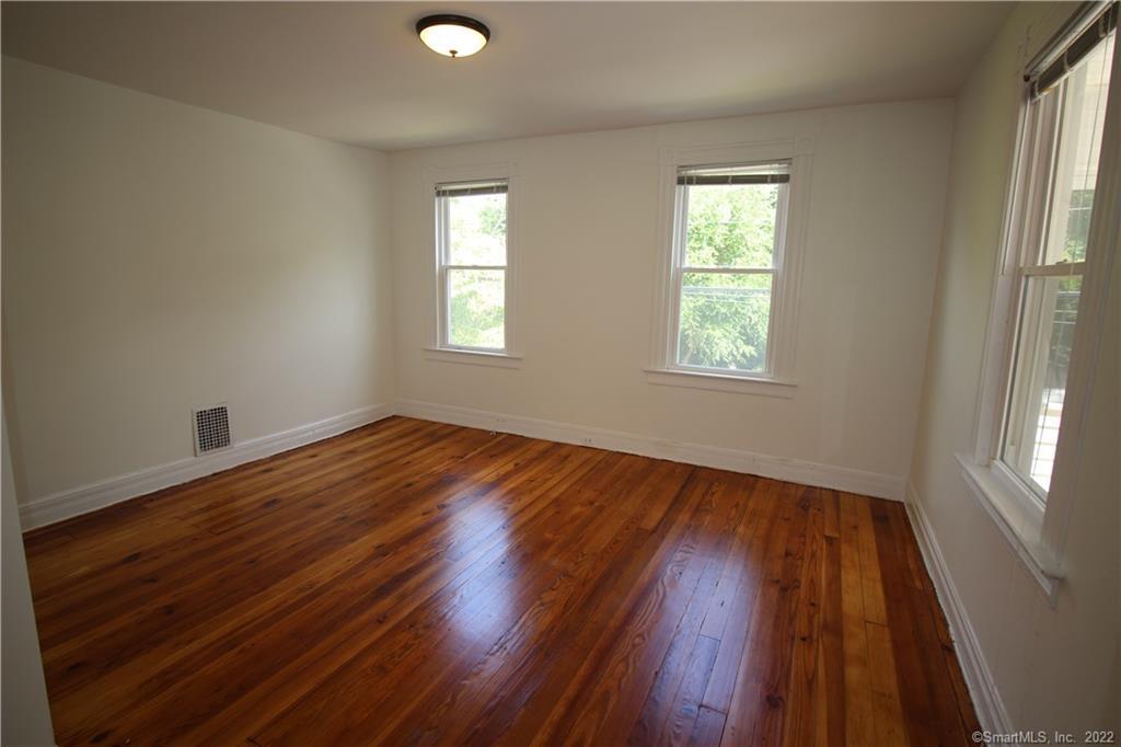 151 Quaker Lane South 2nd Flr