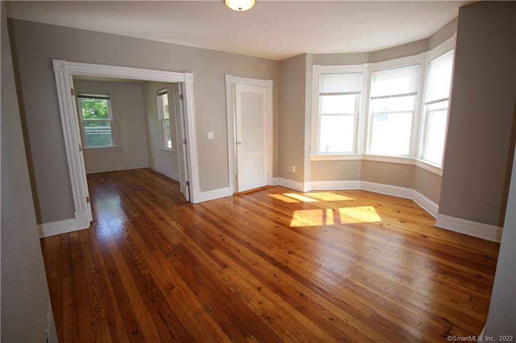 151 Quaker Lane South 2nd Flr