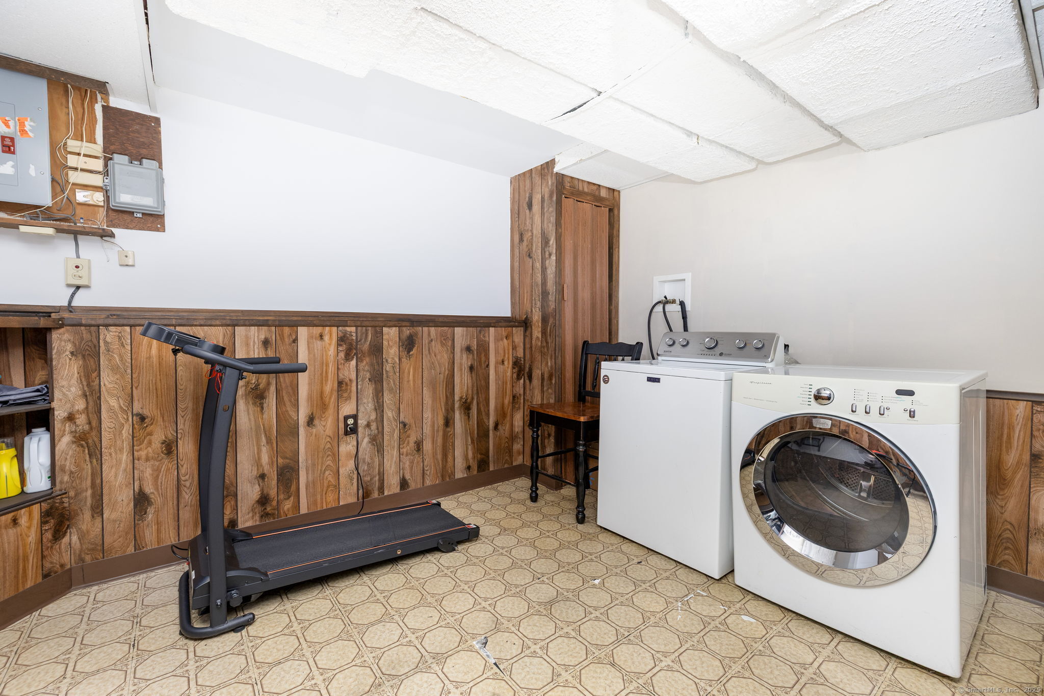 410 Farmington Avenue APT H1