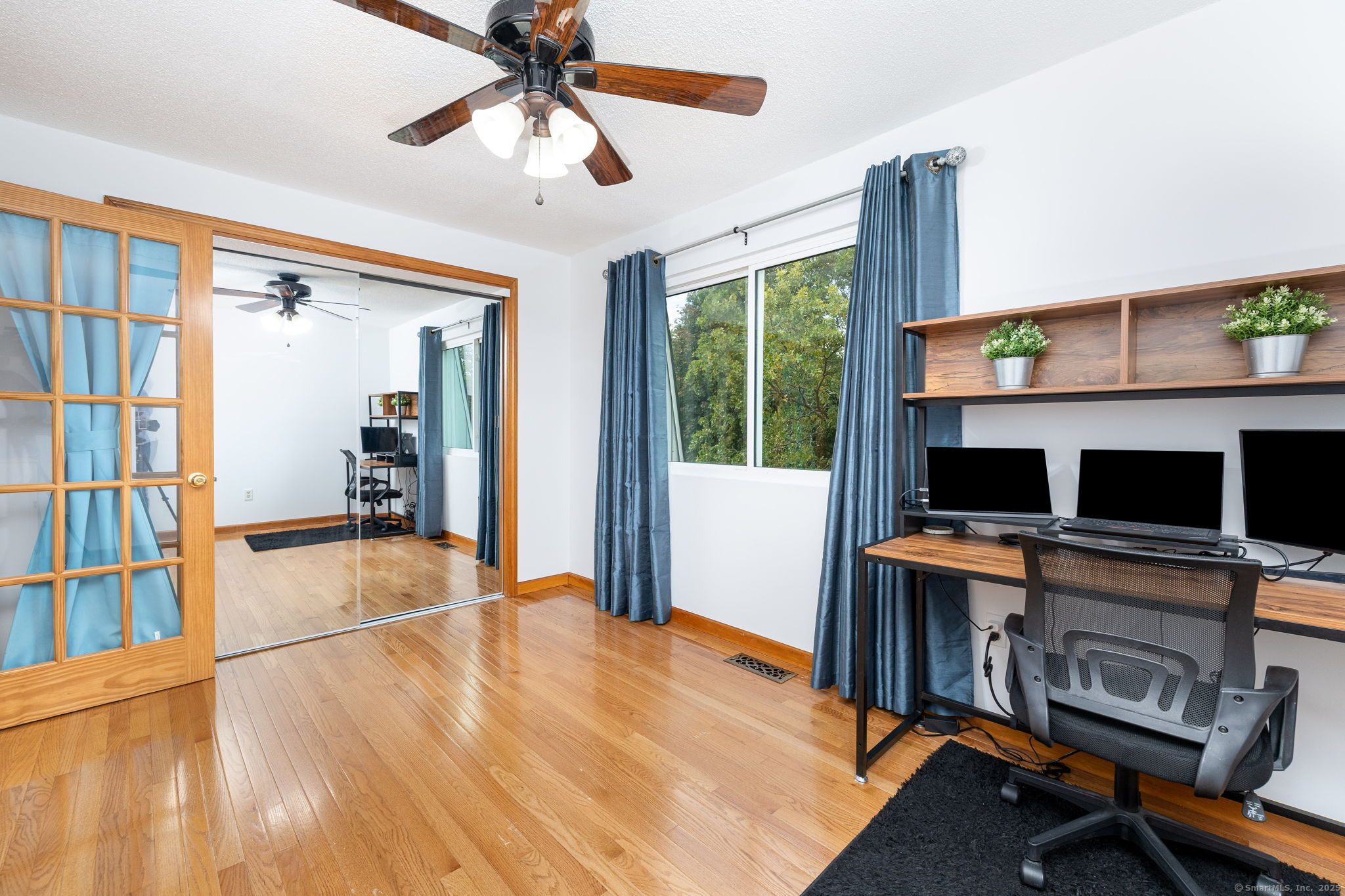 410 Farmington Avenue APT H1