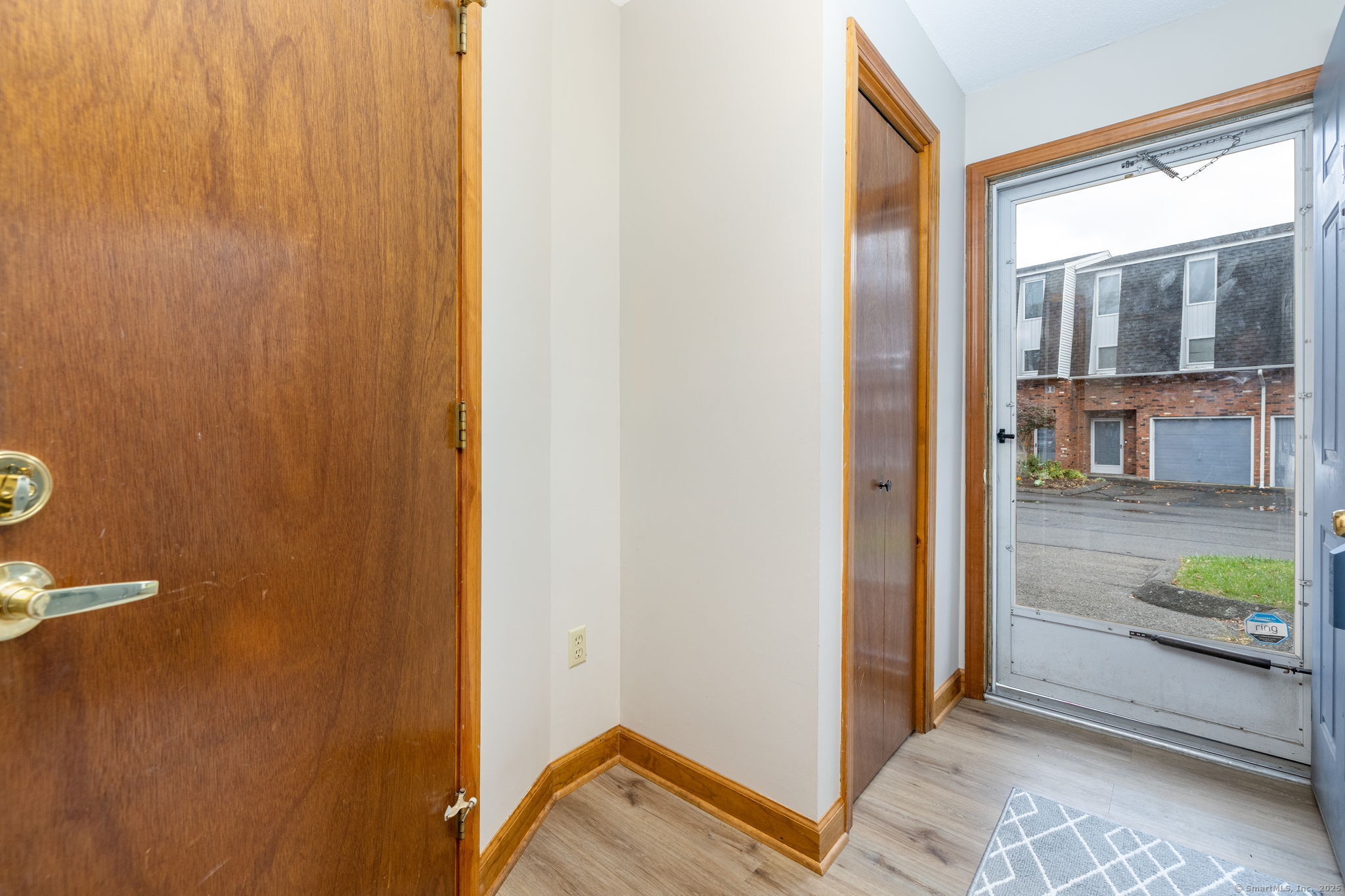 410 Farmington Avenue APT H1