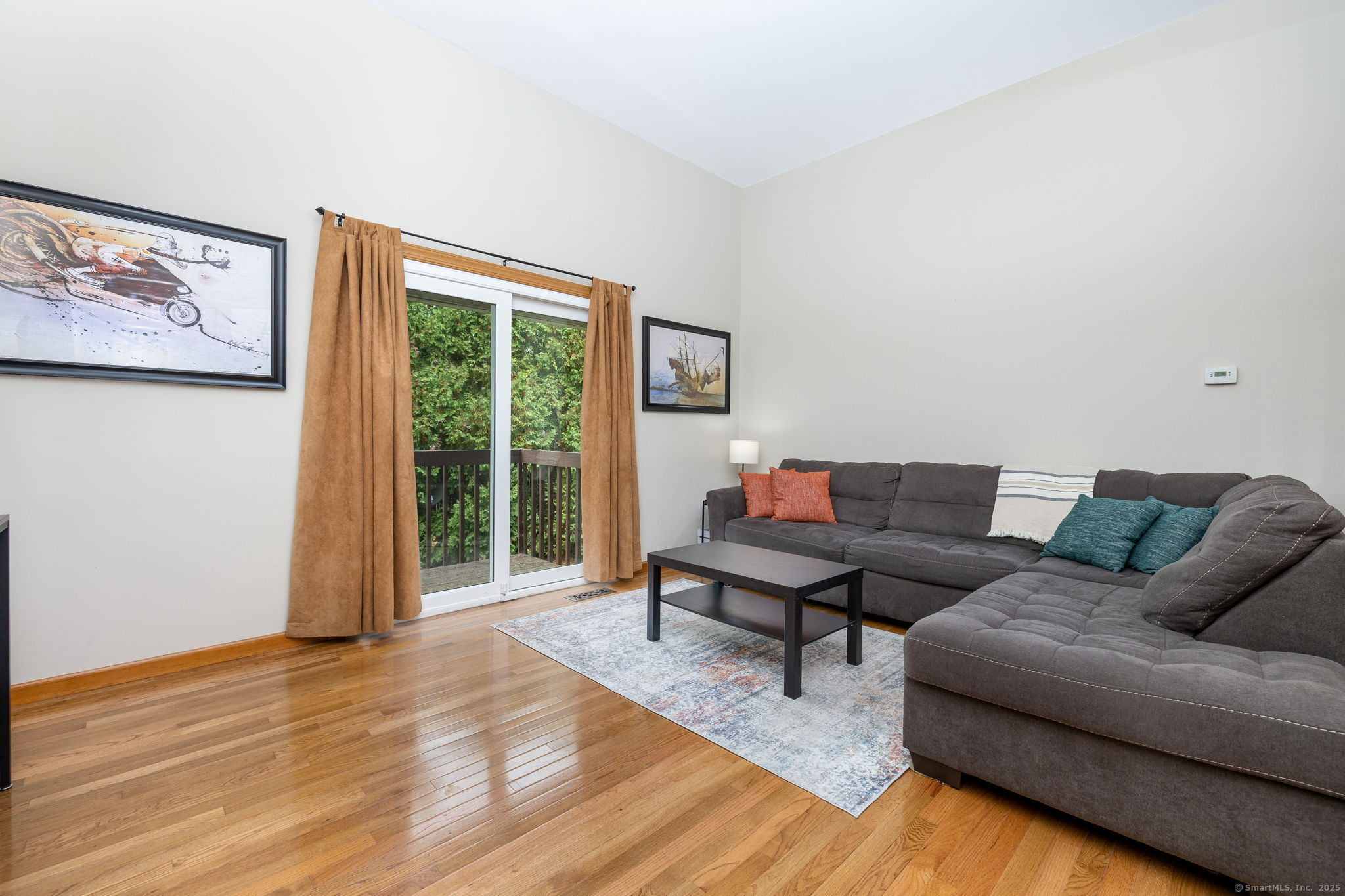 410 Farmington Avenue APT H1