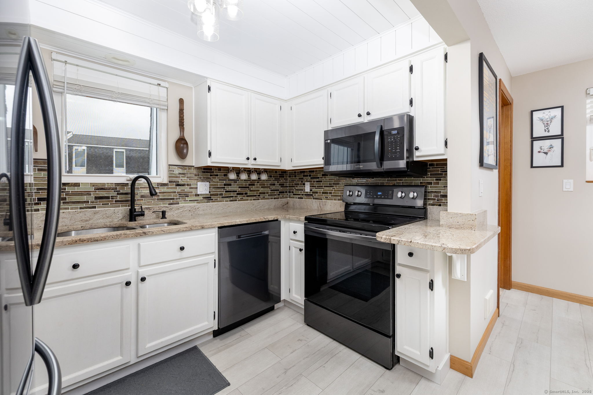 410 Farmington Avenue APT H1