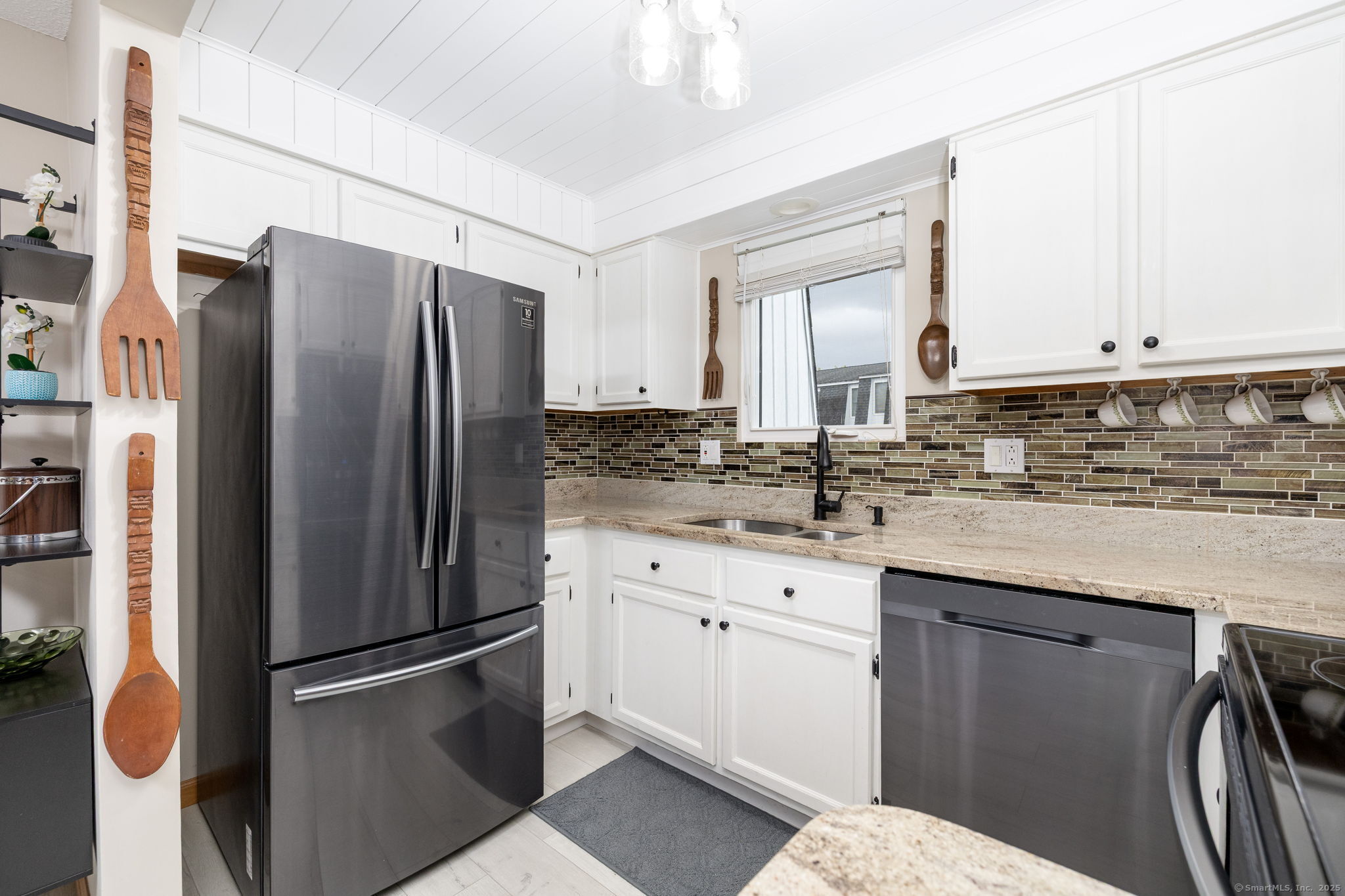 410 Farmington Avenue APT H1