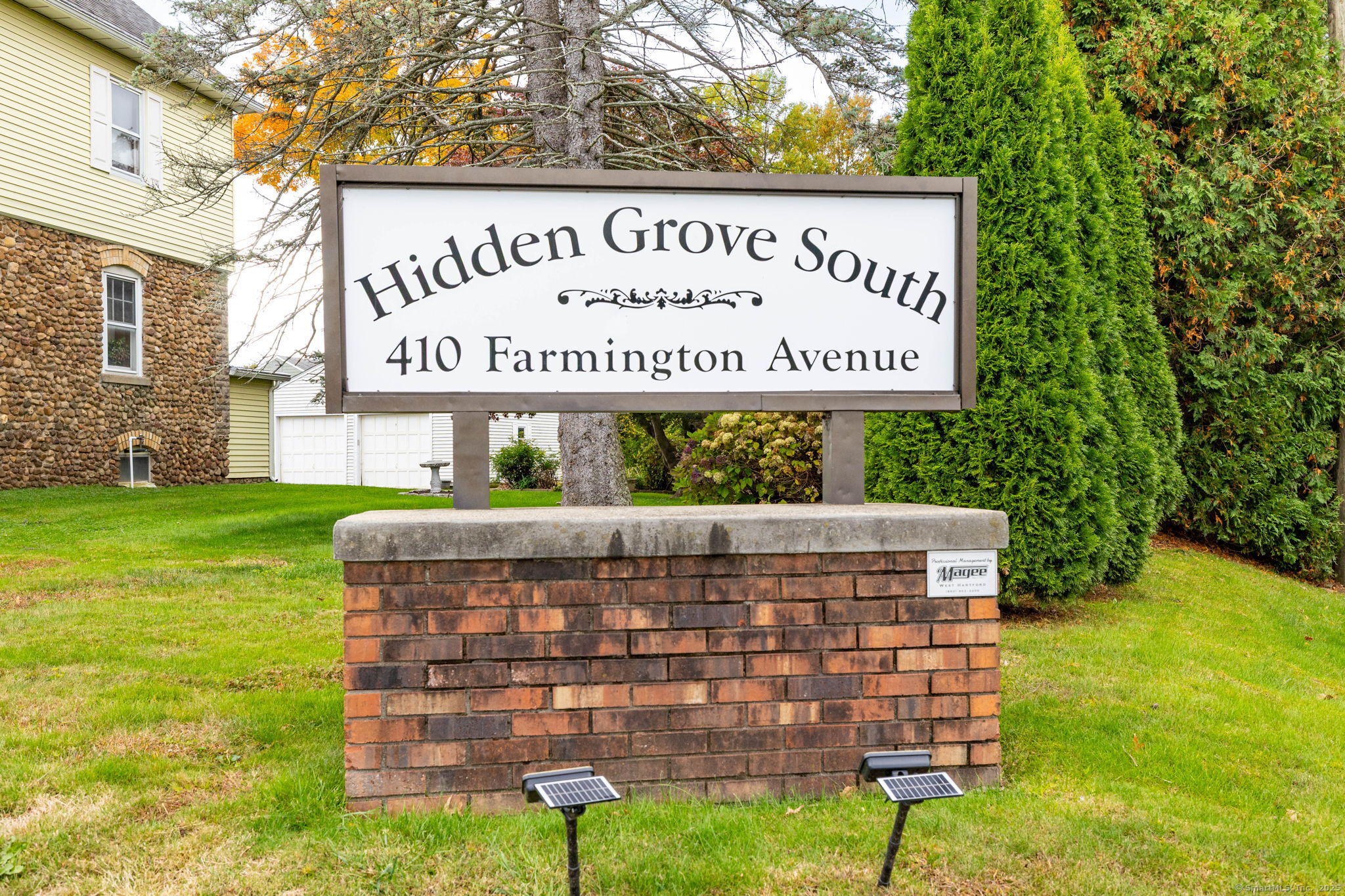 410 Farmington Avenue APT H1