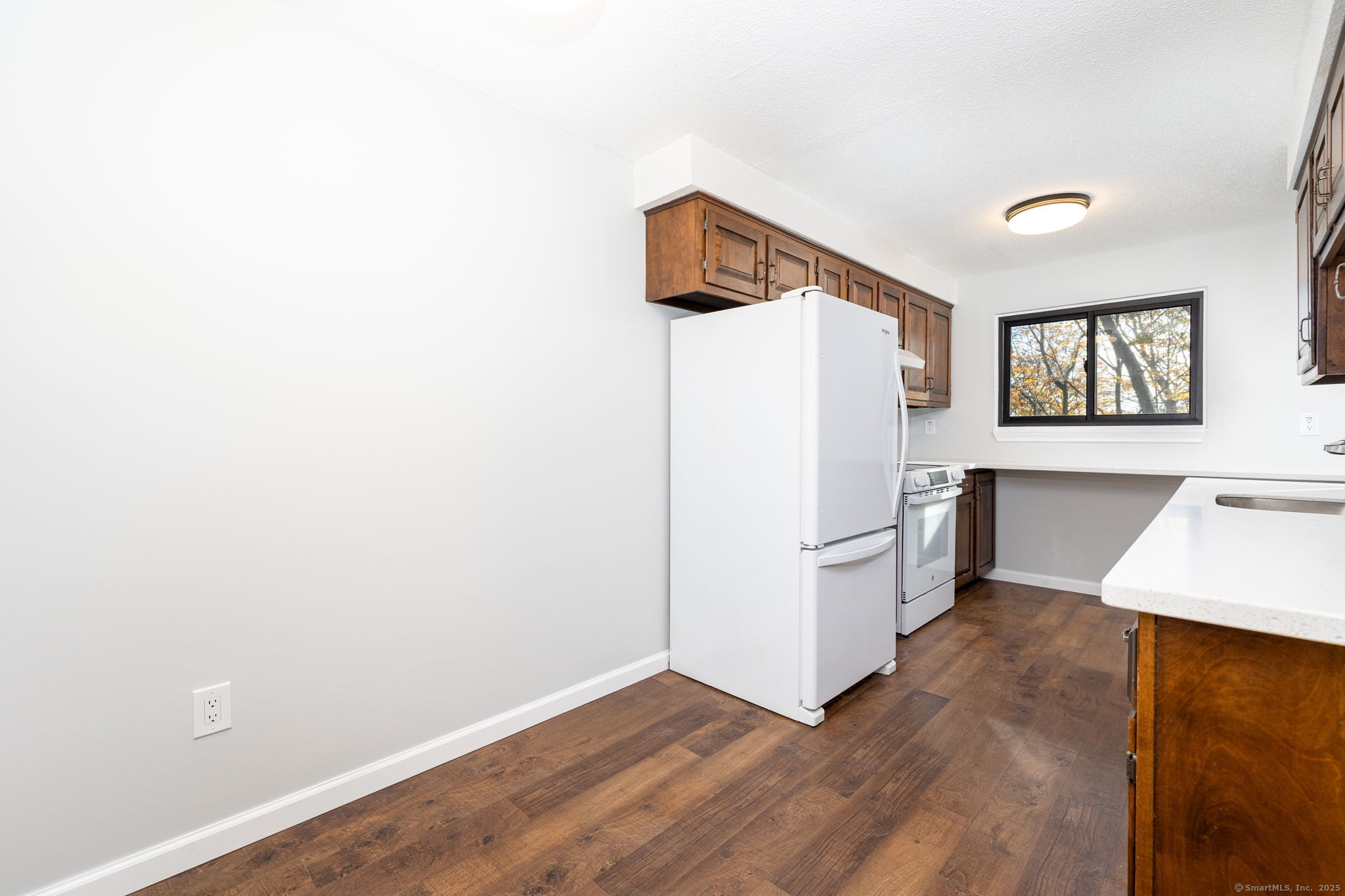 29 Harbour Village D