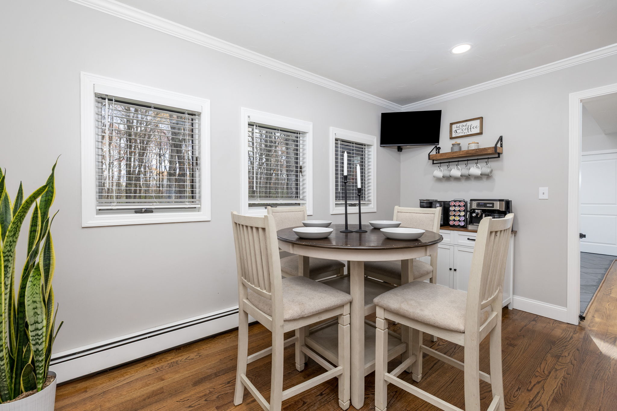 195 County Line Road